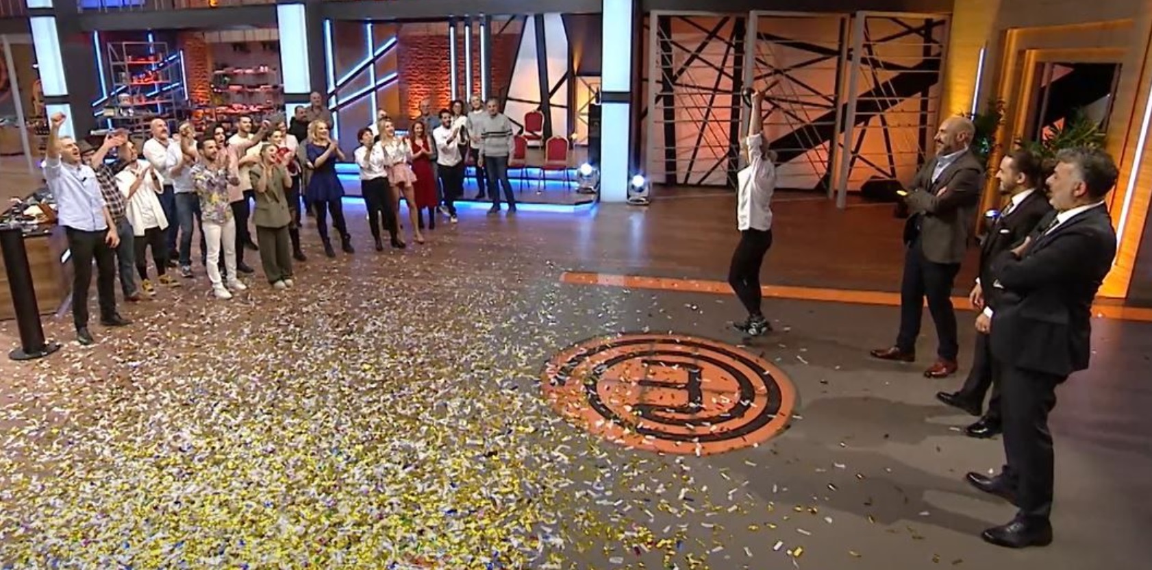 MasterChef România revine la Pro TV cu un nou sezon. Au început deja înscrierile