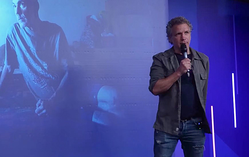 A Blikk fotóriportere a színpadon is bizonyít - Reporter slam