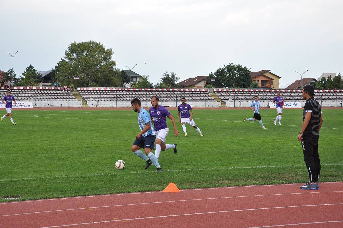 SCM Pitești și Metaloglobus au promovat deja în Liga 2. Artizanii rezultatelor: antrenorii Nicolae Dică și Bogdan Vintilă
