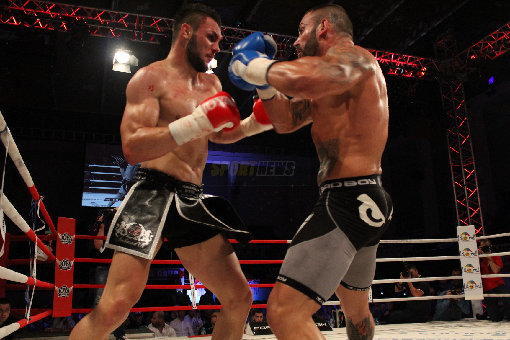 FOTO & VIDEO / Spaniolul Moises Baute a câștigat trofeul la Superkombat Constanța