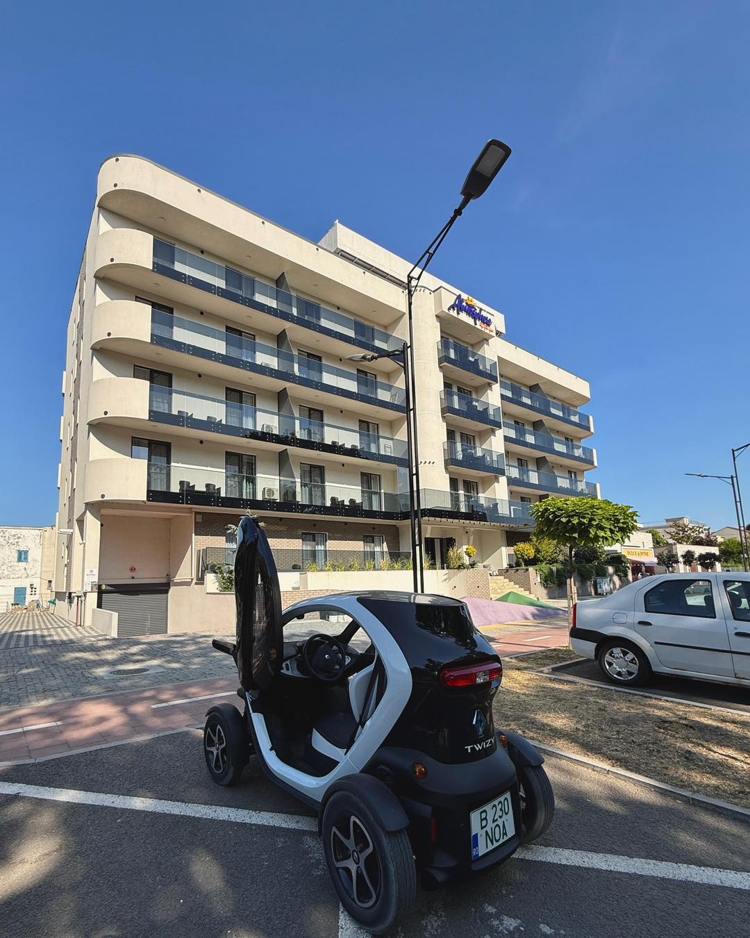 Reacția Claudiei Pătrășcanu, după ce a vizitat hotelul din Eforie Nord al Andreei Bănică: „Sunt uimită”