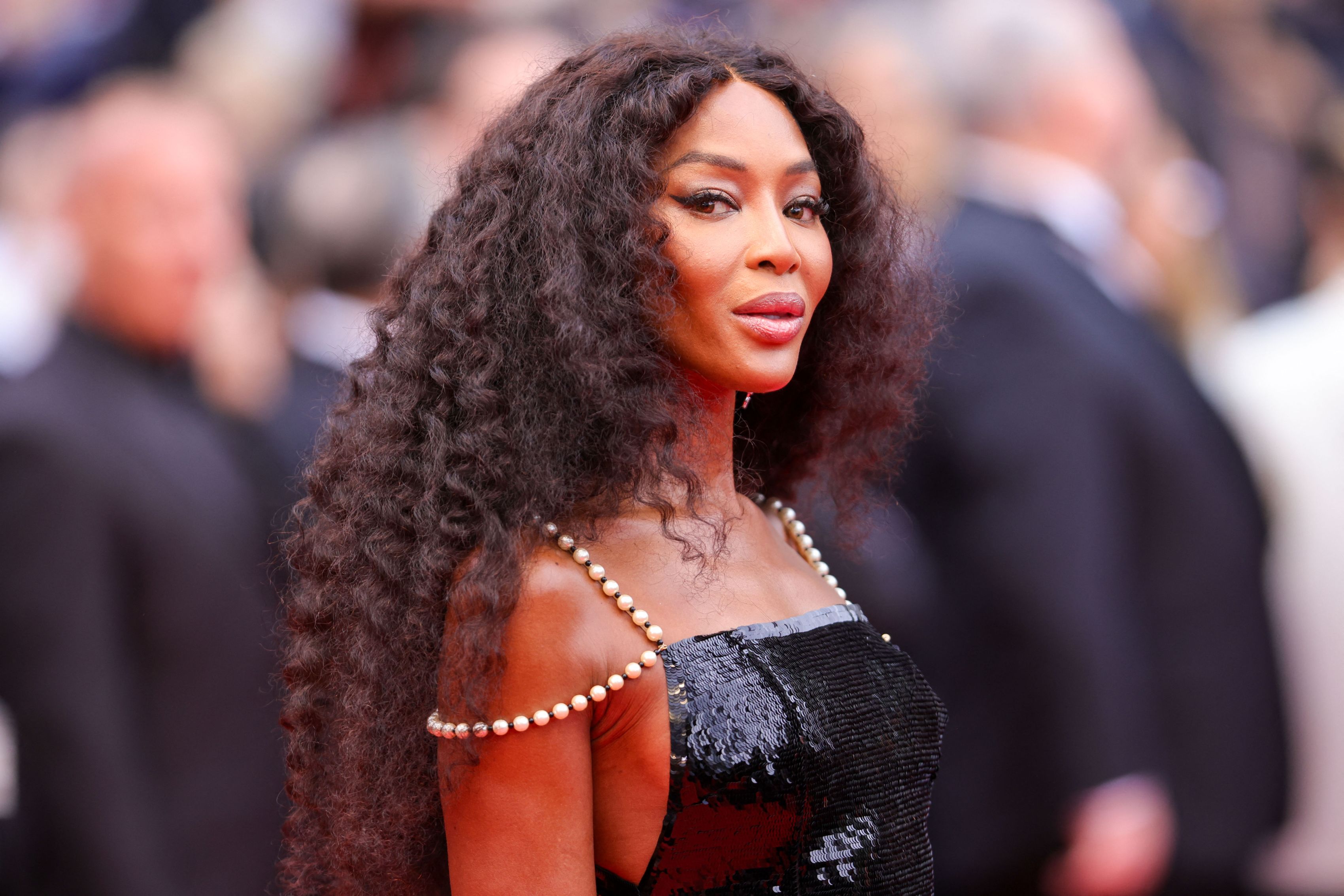 Naomi Campbell, apariție grandioasă la 54 de ani. A atras toate privirile cu silueta ei impecabilă la Săptămâna Modei de la Milano