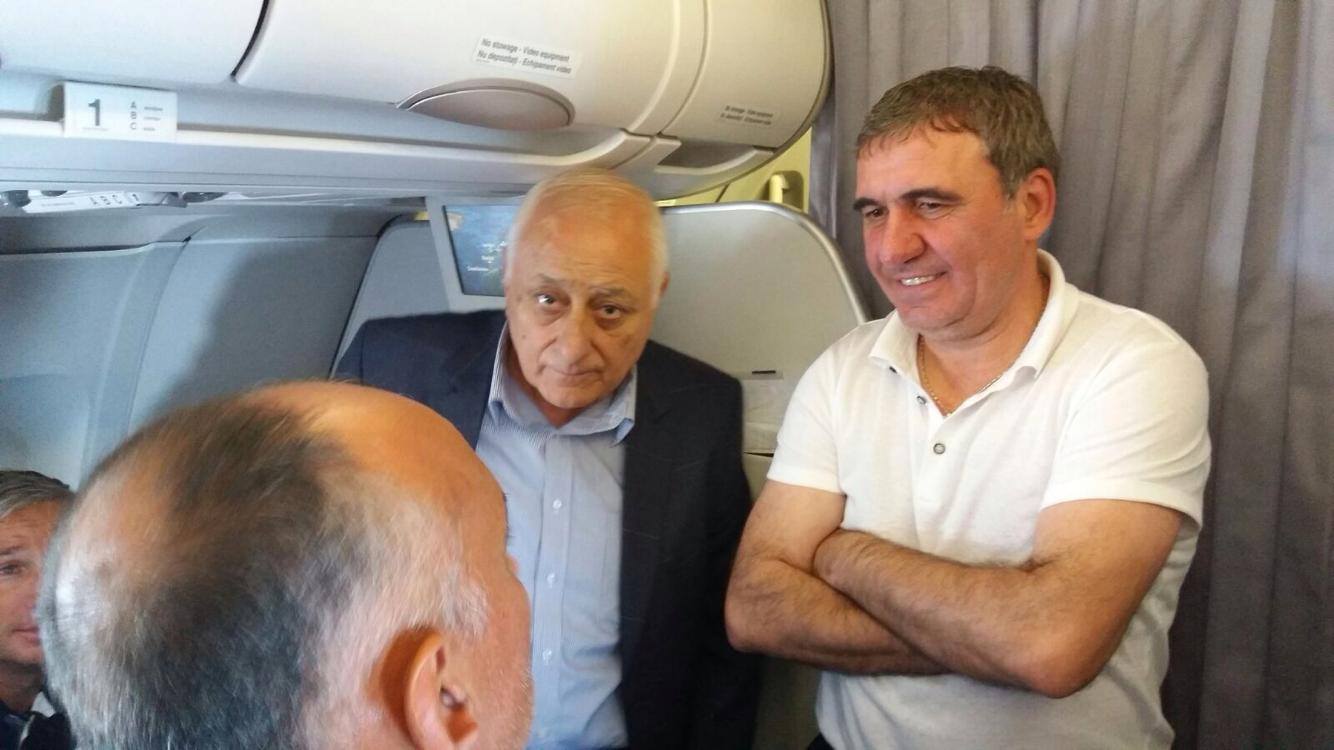 Trădează Dan Petrescu Generația de Aur? De ce nu ar fi o surpriză să se rupă de gașca Hagi-Popescu și cine sunt ceilalți posibili ”trădători”
