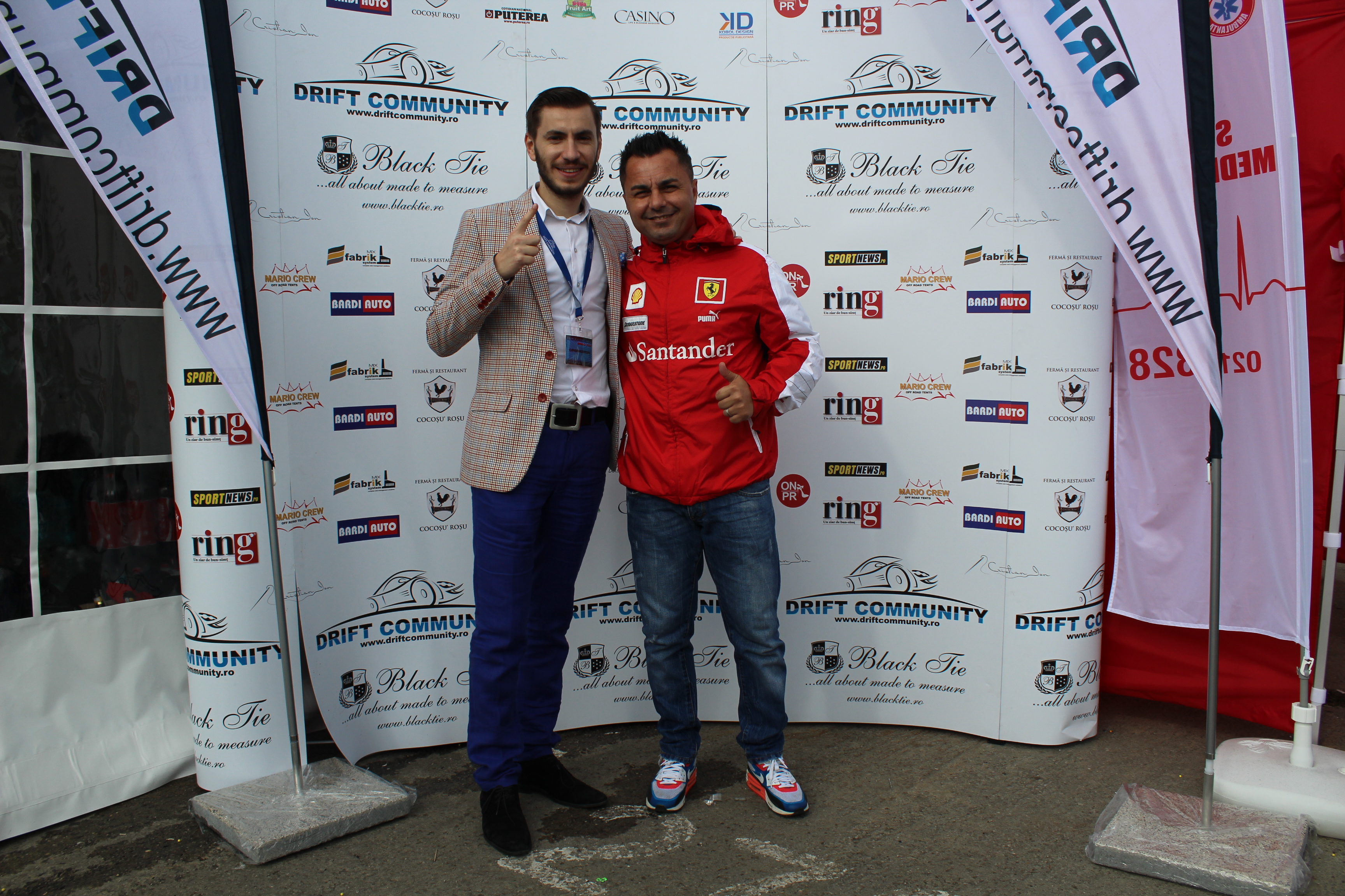 FOTO & VIDEO / Cei mai buni piloţi de drift s-au întrecut la primul Grand Prix organizat de Romanian Drift Community