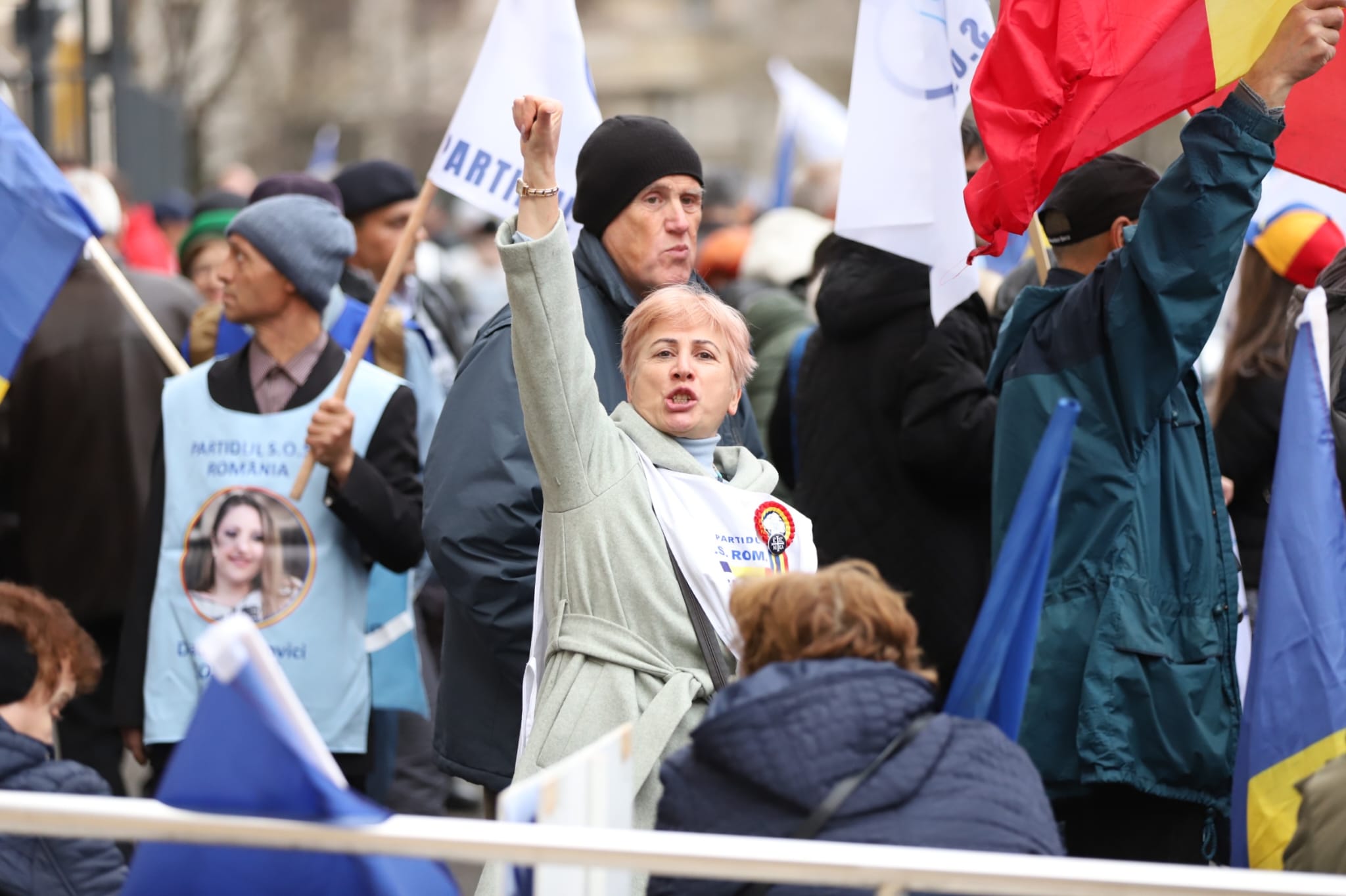 Diana Șoșoacă a fost chemată la Parchetul General ca să își dea acordul pentru o expertiză psihiatrică