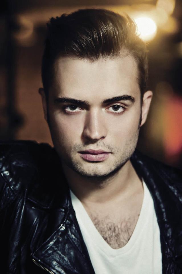 Ți-l mai amintești pe Cătălin Josan, câștigătorul Megastar 2006? Cum arată acum și cu ce se ocupă în prezent