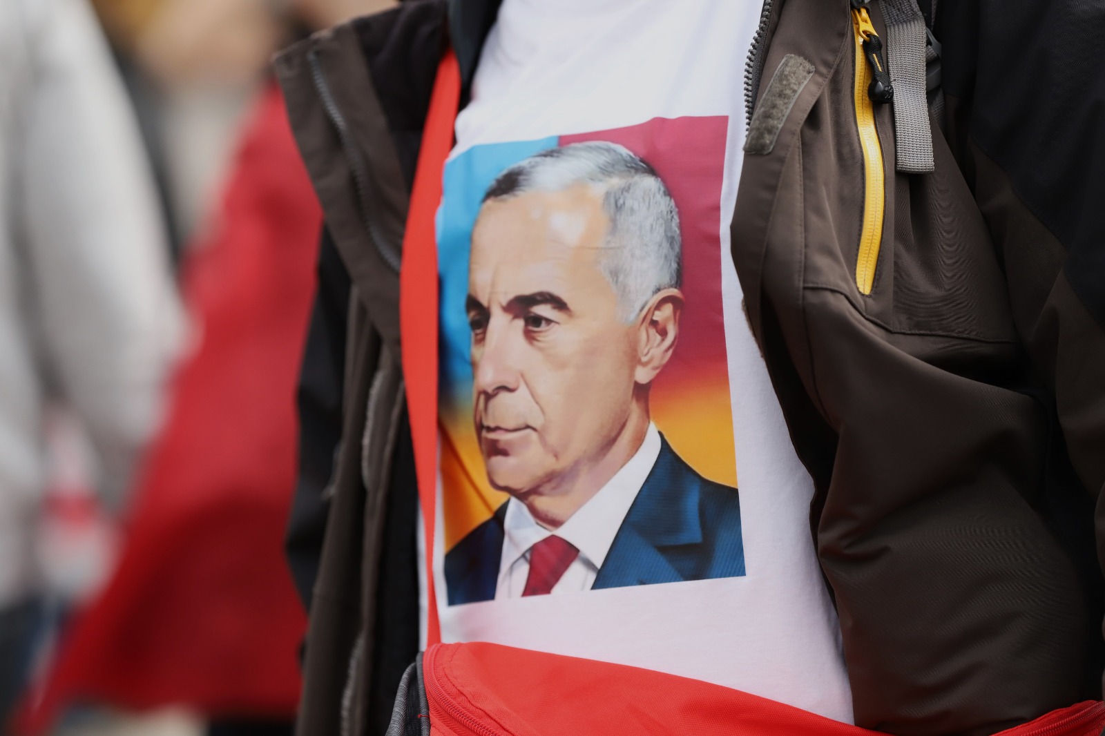 Toţi oamenii preşedintelui care putea să fie. Cine sunt cei care vor „turul 2 înapoi"