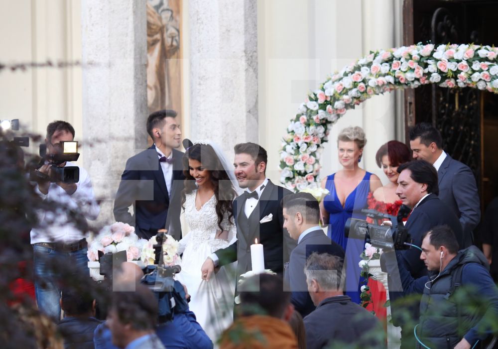 FOTO EXCLUSIV | Cum au arătat nașii lui Adrian Mutu și ai Sandrei. Apariție rară a soției lui Cosmin Contra