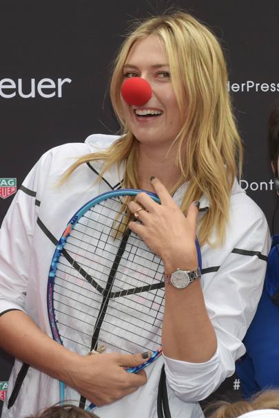 La Paris, rusoaica Maria Sharapova a dat în mintea copiilor / GALERIE FOTO