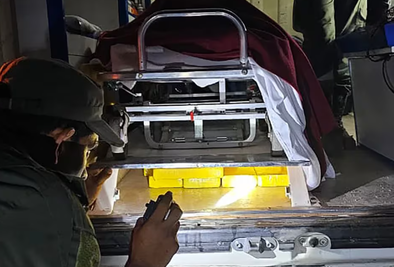 134 de kilograme de cocaină, găsite într-o ambulanță din Argentina. Cum și-au dat seama polițiștii că ceva nu este în regulă