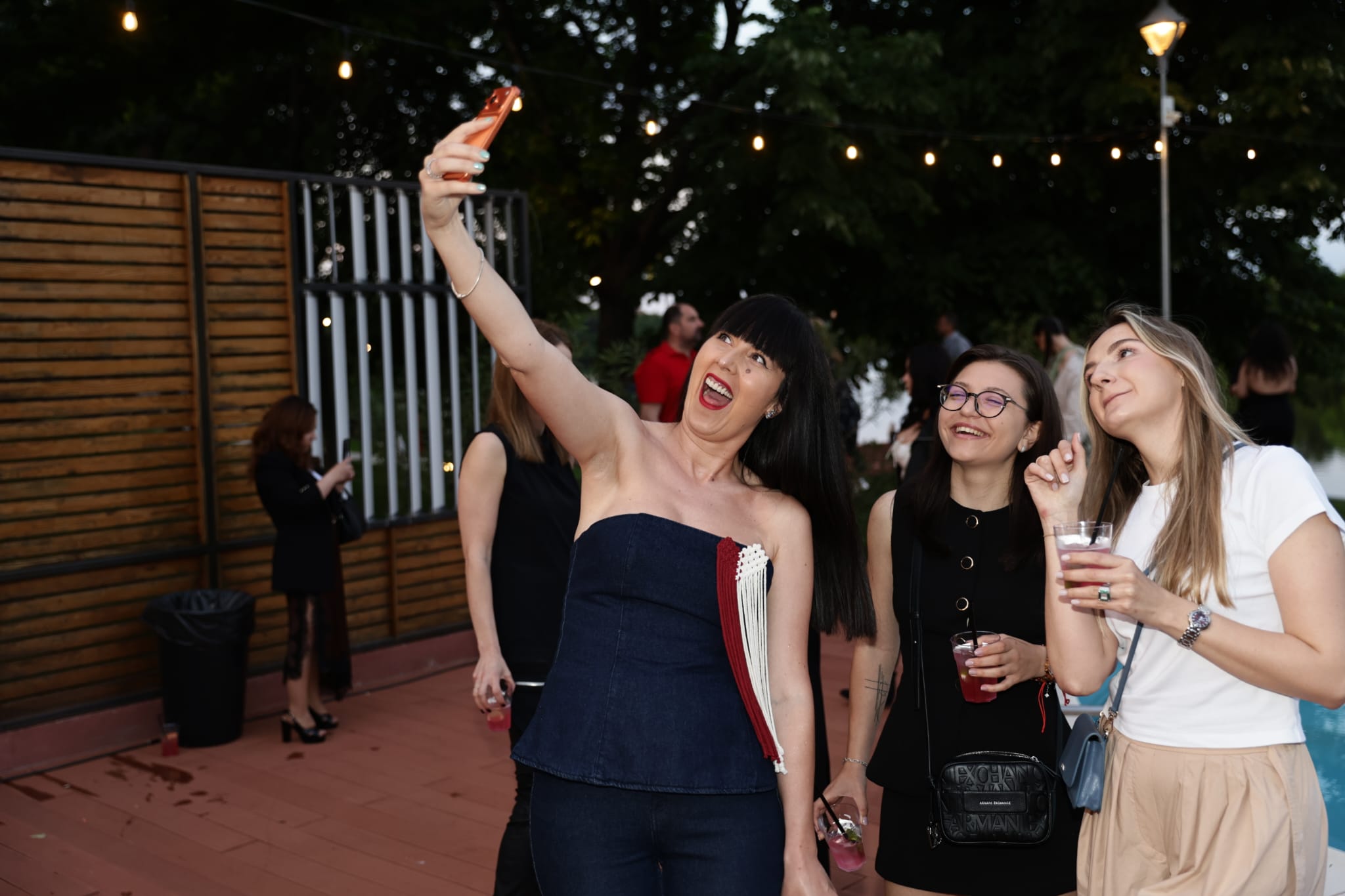 Gala ELLE New Media Awards: Cine sunt marii câștigători și cum s-a celebrat autenticitatea în era digitală