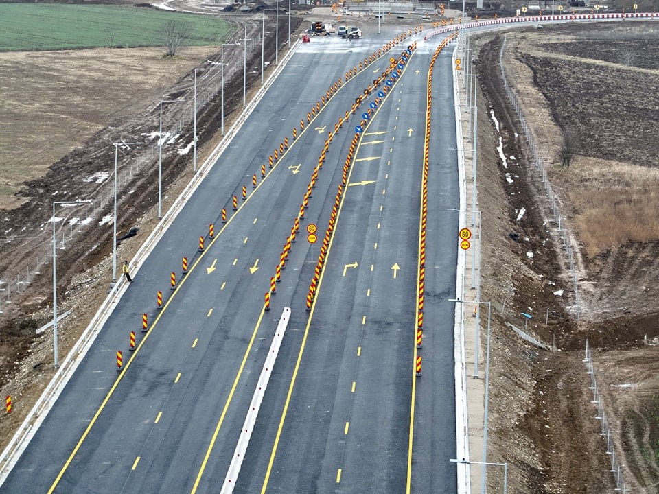 Autostrada nouă din jurul Bucureștiului, încă un tronson deschis: „Se circulă cursiv pe semi-inelul nordic al A0, între DN1, A3 și DN2”