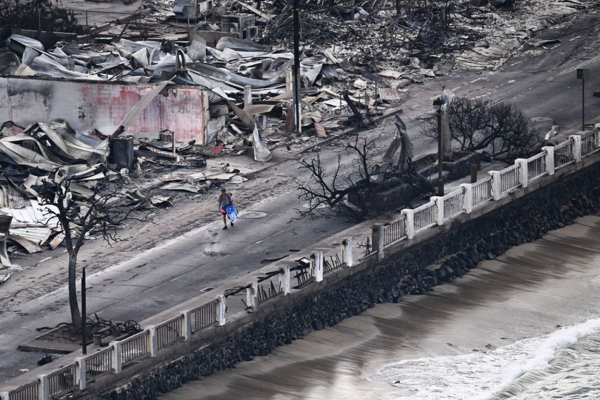 Acuzații și controverse, în urma incendiilor cu zeci de morți din Hawaii. „Nu a existat niciun avertisment. Nimeni nu a venit pe aici”