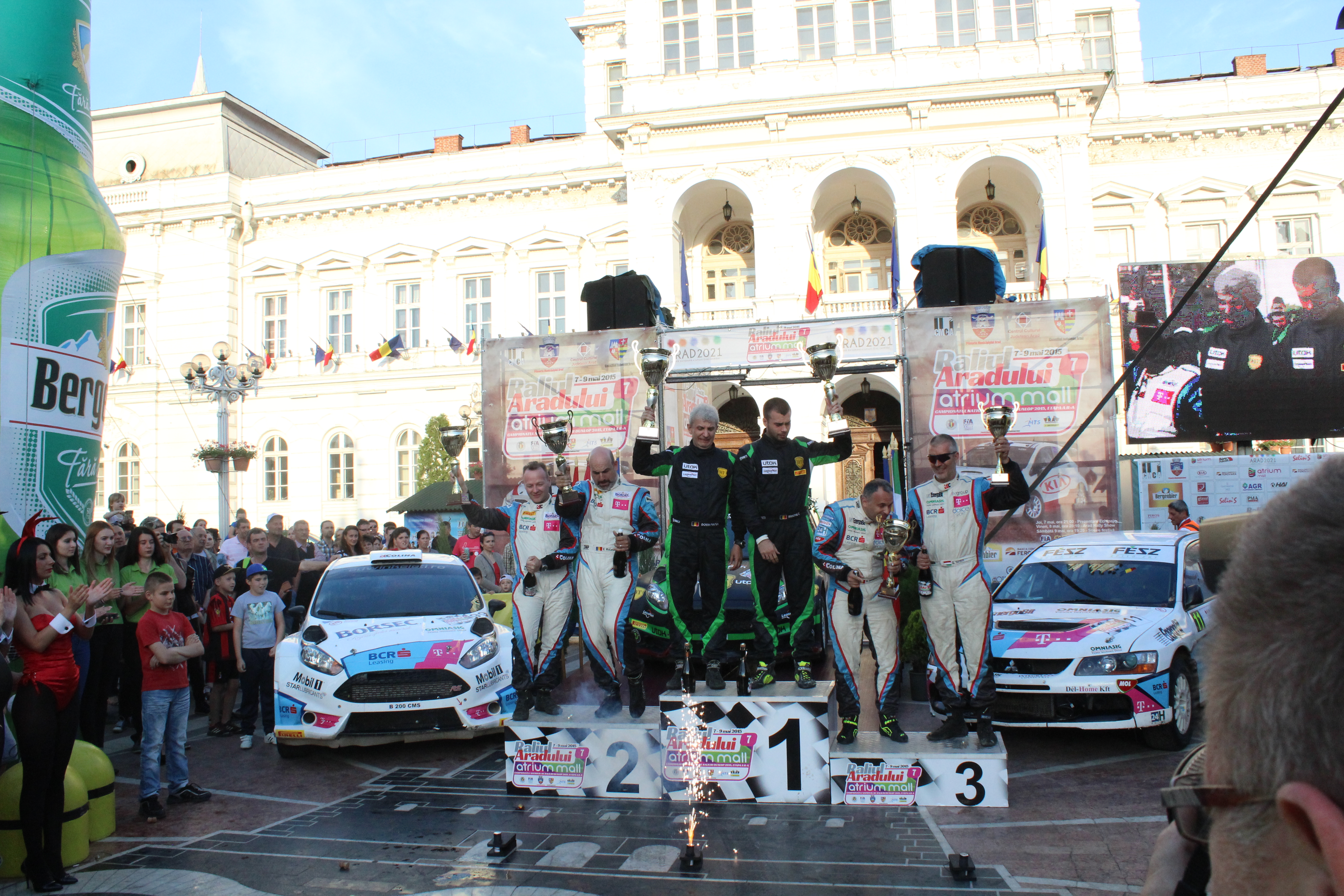 RALIUL ARADULUI: Tempestini rupe podiumurile și inimile fetelor / FOTO