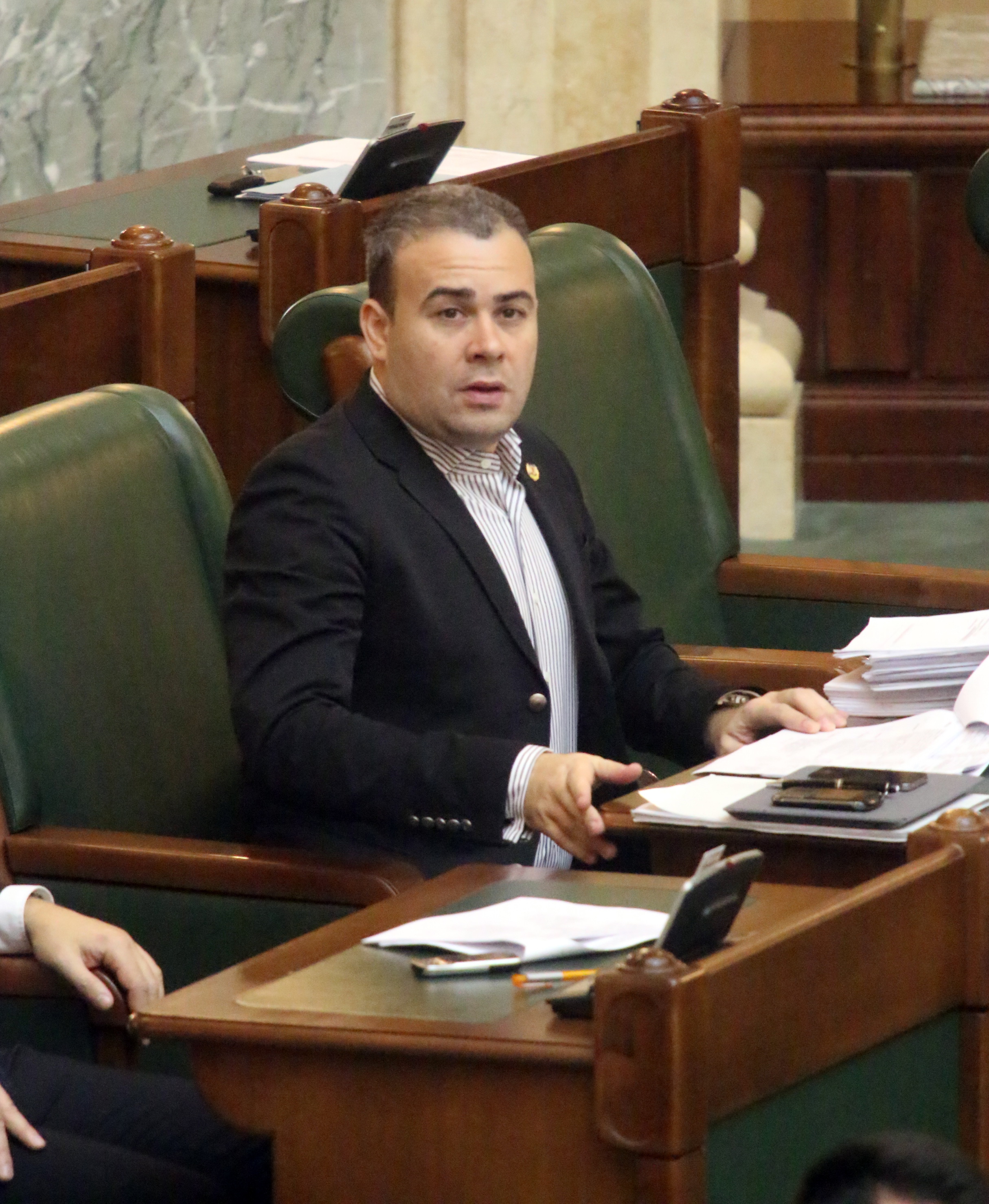 Atunci și Acum: Darius Vâlcov a intrat în politică sub aripa lui Traian Băsescu și a ajuns ”creierul” guvernării PSD-ALDE