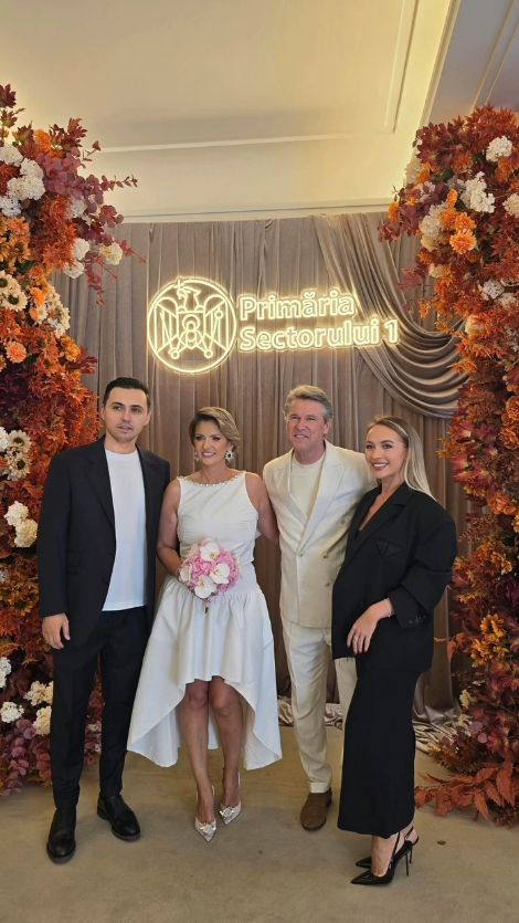 Imagini de la cununia civilă lui Florin Răducioiu cu Andreea