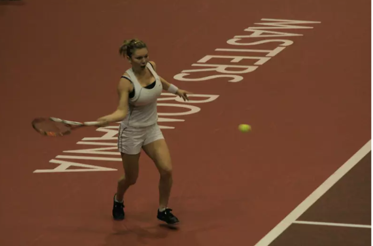 Simona Halep, „cea mai voluptuoasă jucătoare de tenis din lume”. Ascensiunea și decăderea româncei, în presa croată: „Și-a micșorat bustul pentru a cuceri lumea”