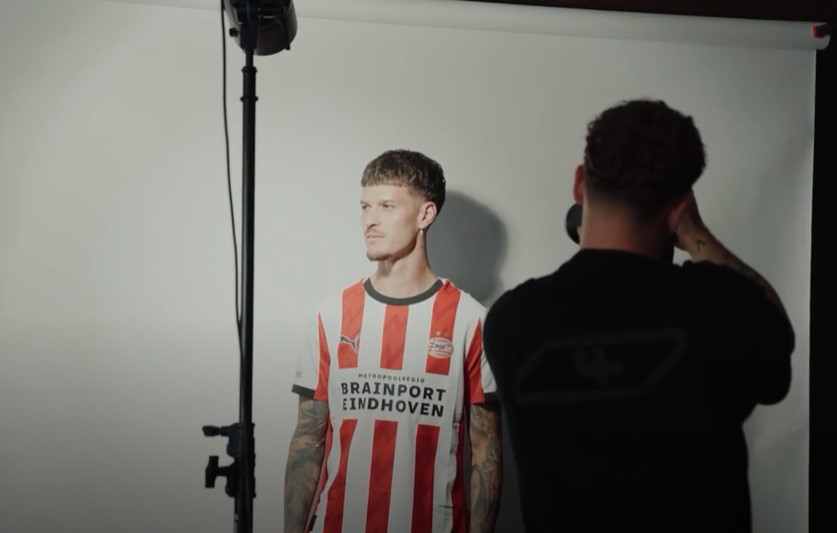 Dennis Man a fost prezentat oficial de PSV. E al treilea român care va juca pentru campioana Olandei