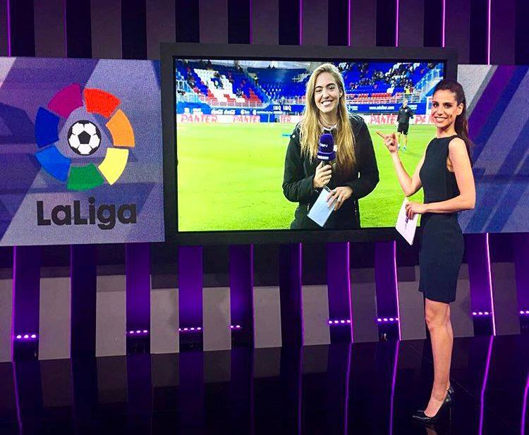Lucia Villalon, cea mai tehnică jurnalistă din lume! Face show în pauza emisiunilor de sport pe care le moderează | VIDEO