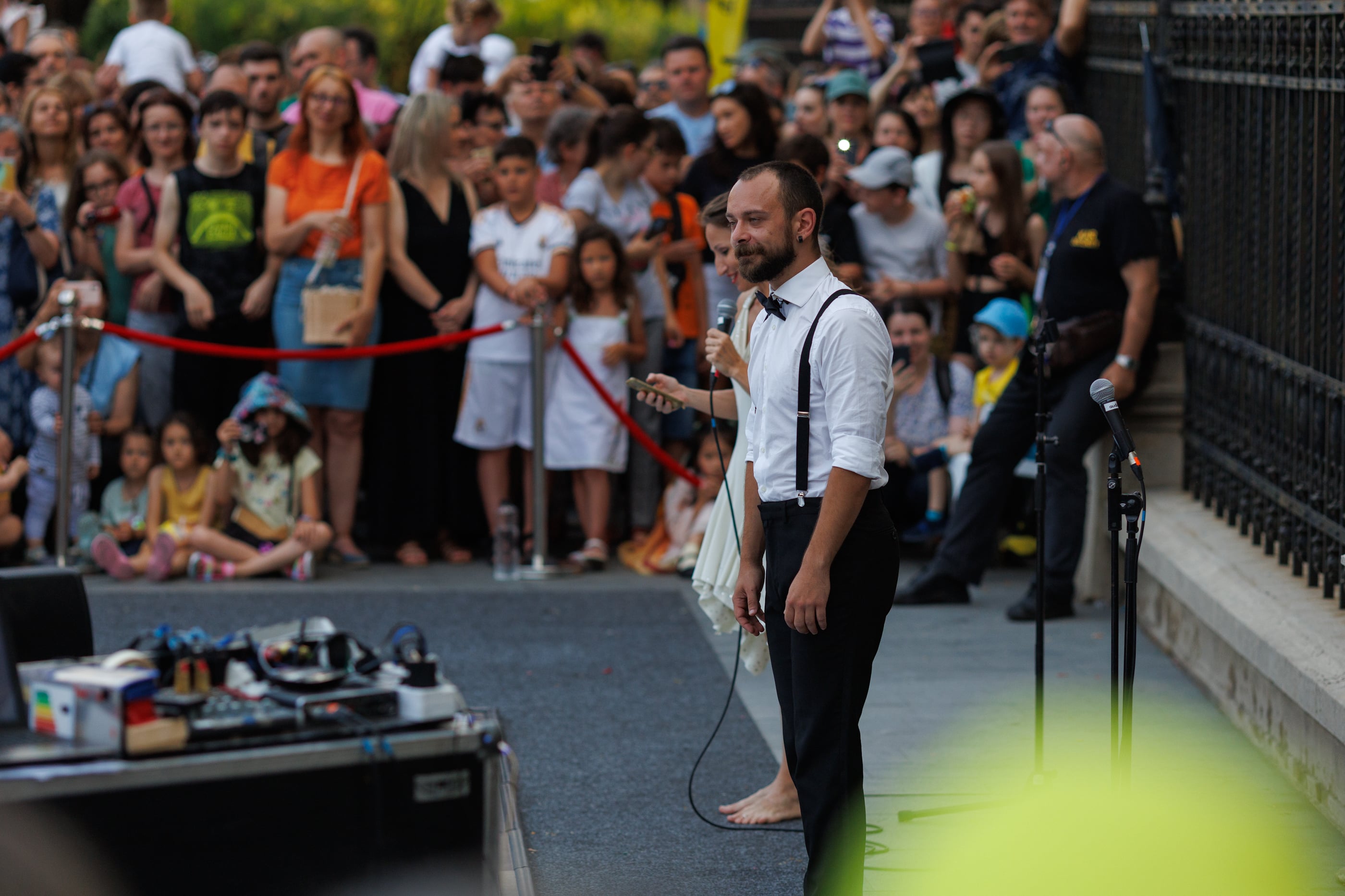 FOTOREPORTAJ. „B-Fit in the Street” în 50 de imagini. 200 de artişti din Spania, Franţa și Italia au făcut spectacol pe străzile din București