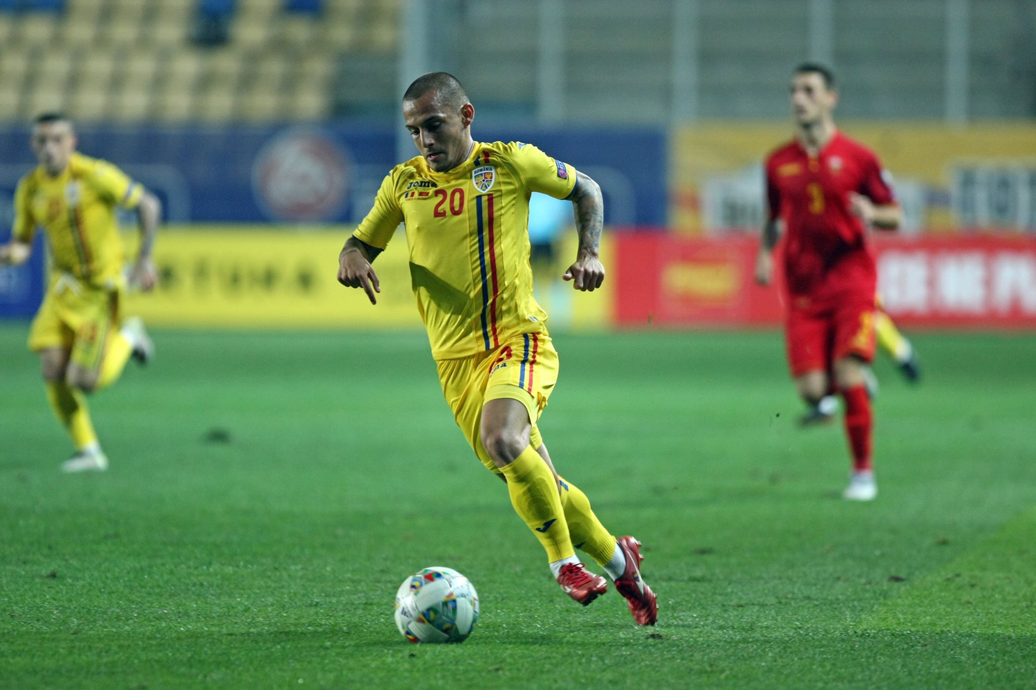 România - Muntenegru, în Liga Națiunilor la fotbal: 0-0. Pas cu stângul la debutul în noua competiție. Dacă pierd și la Belgrad, tricolorii ar putea spune deja adio calificării | GALERIE FOTO