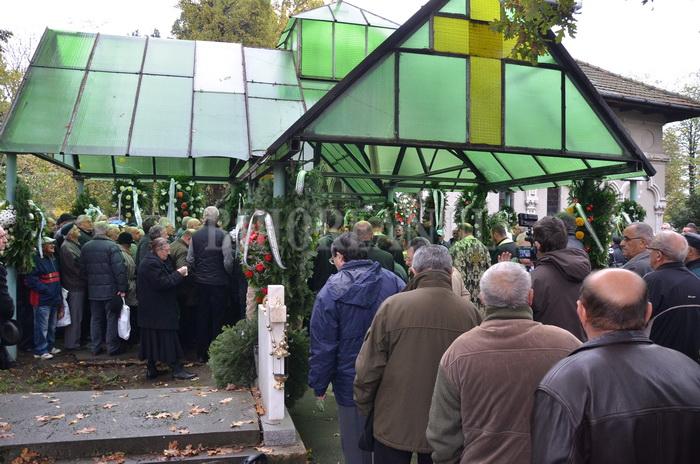 DOLIU. Neşu senior a fost înmormântat: "A avut un moment de cădere"