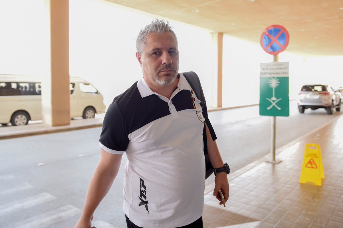 Budescu a făcut show în avionul echipei Al Shabab: ”Sperăm să nu avem turbulenţe!” / VIDEO