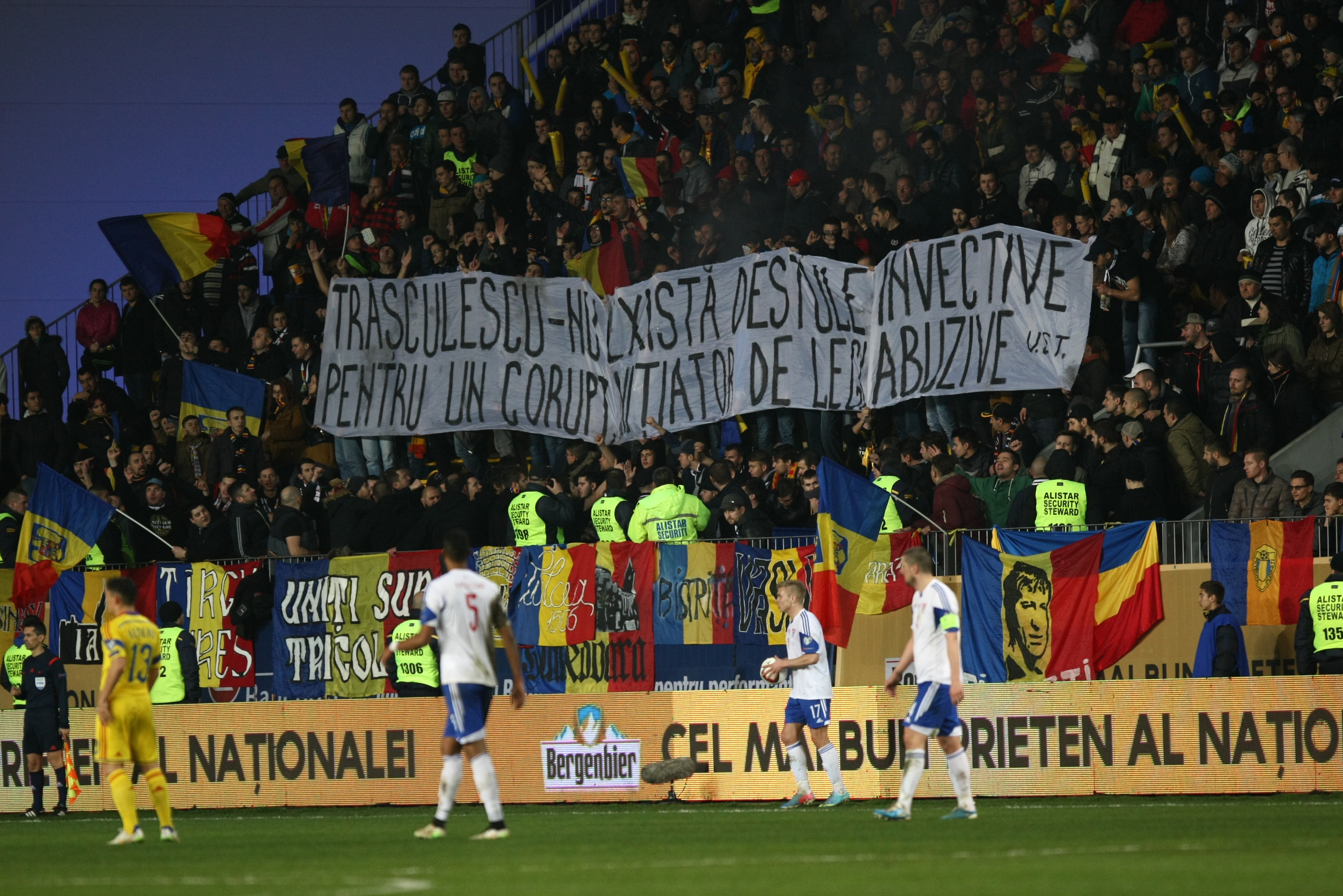 România - Feroe 1-0. S-a scandat: "Ruşine să vă fie!" / GALERIE FOTO