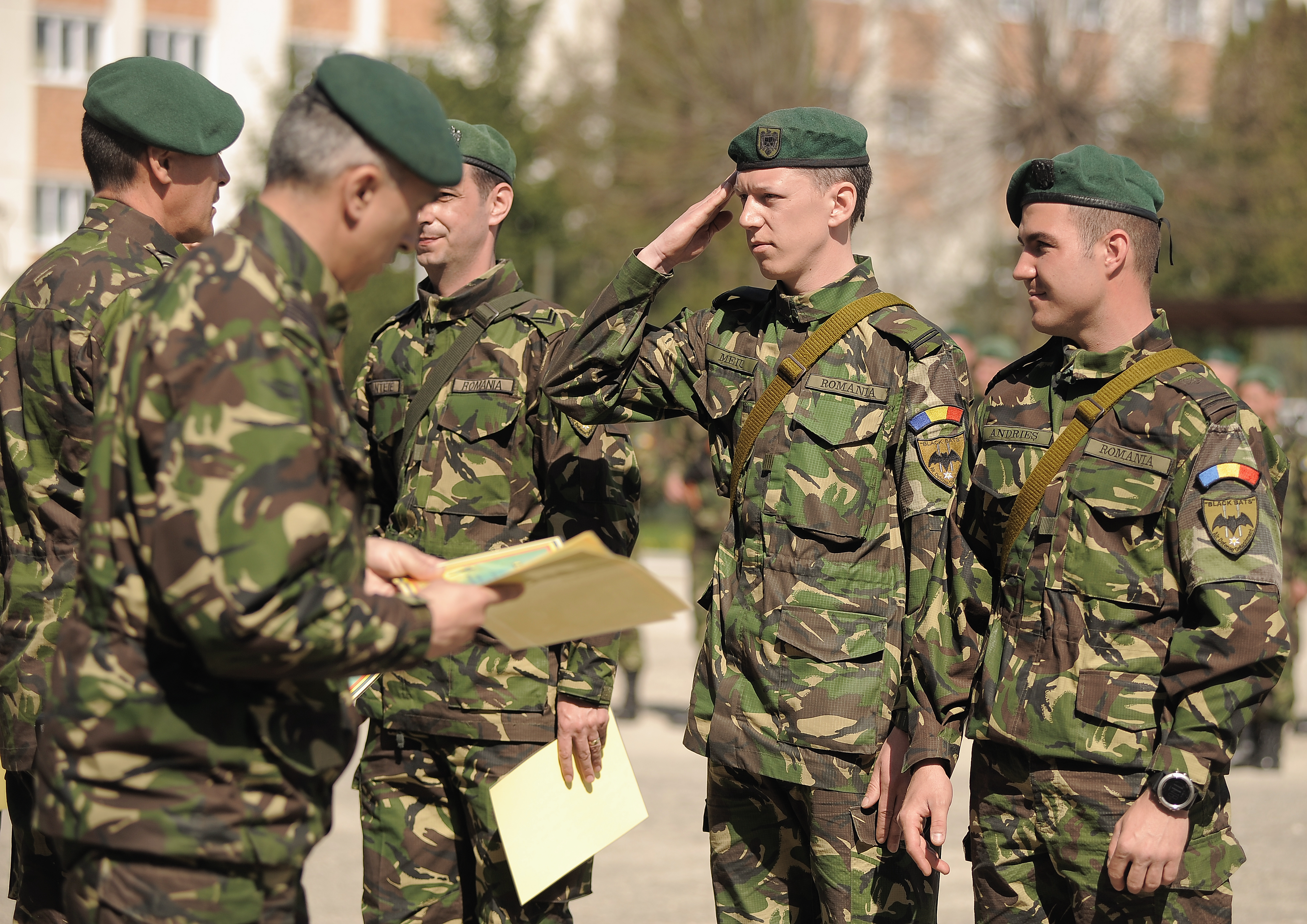 VIDEO&FOTO/ “Liliecii Negri” s-au întors acasă. Misiunea militarilor din Grupul de luptă al NATO din Polonia a durat șase luni