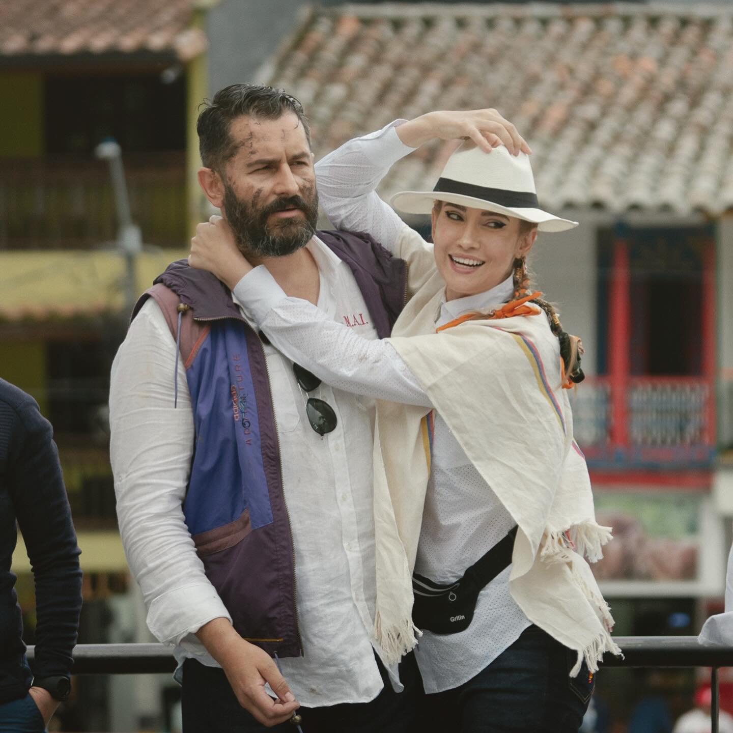 Cine e Mike de la „America Express”. A renunțat la viața în Marea Britanie pentru Iulia Albu