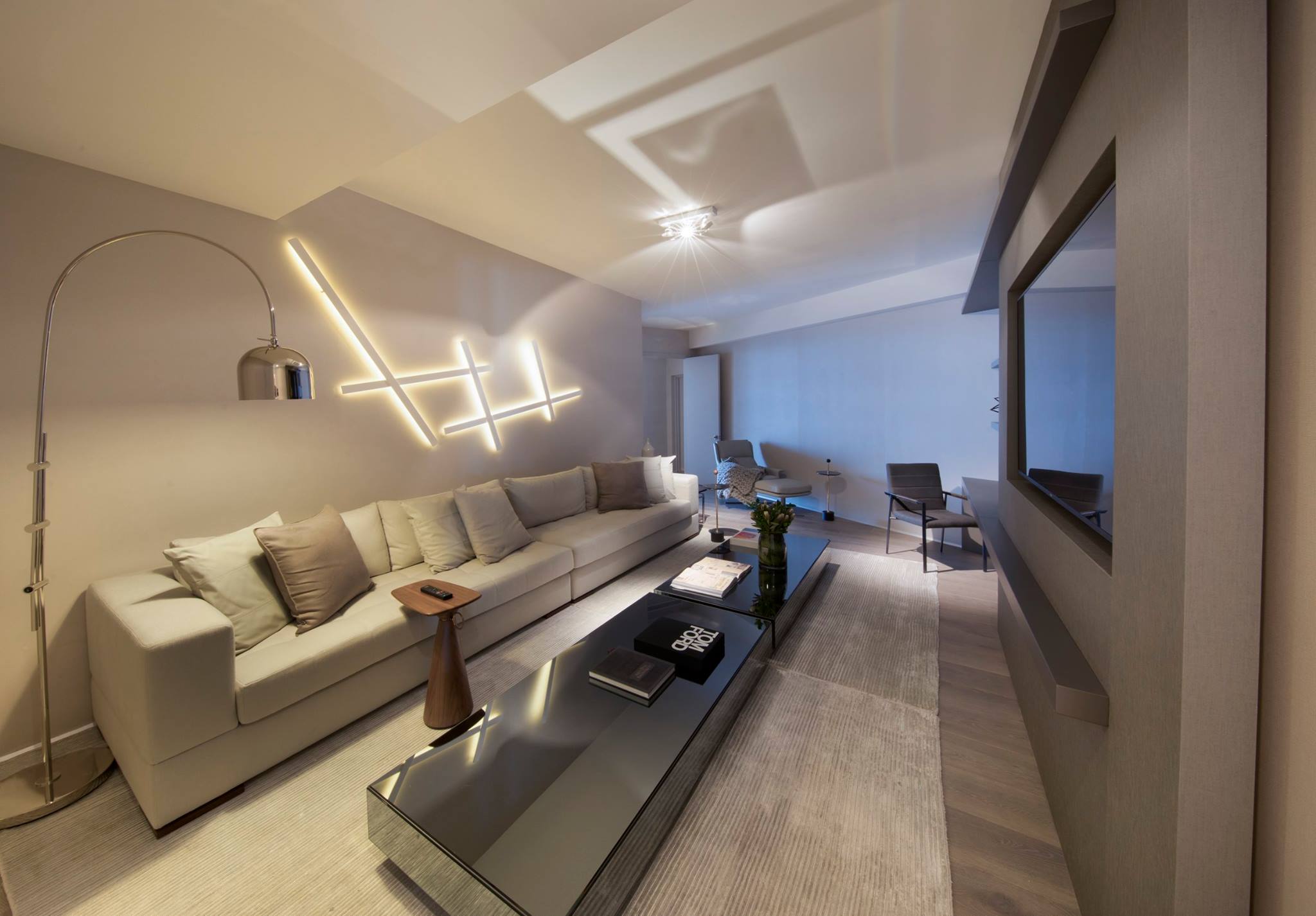 Cum arată apartamentul de 8,7 milioane de euro în care va sta Leo Messi la Miami. Are inclusiv un lift auto care-l lasă la ușă