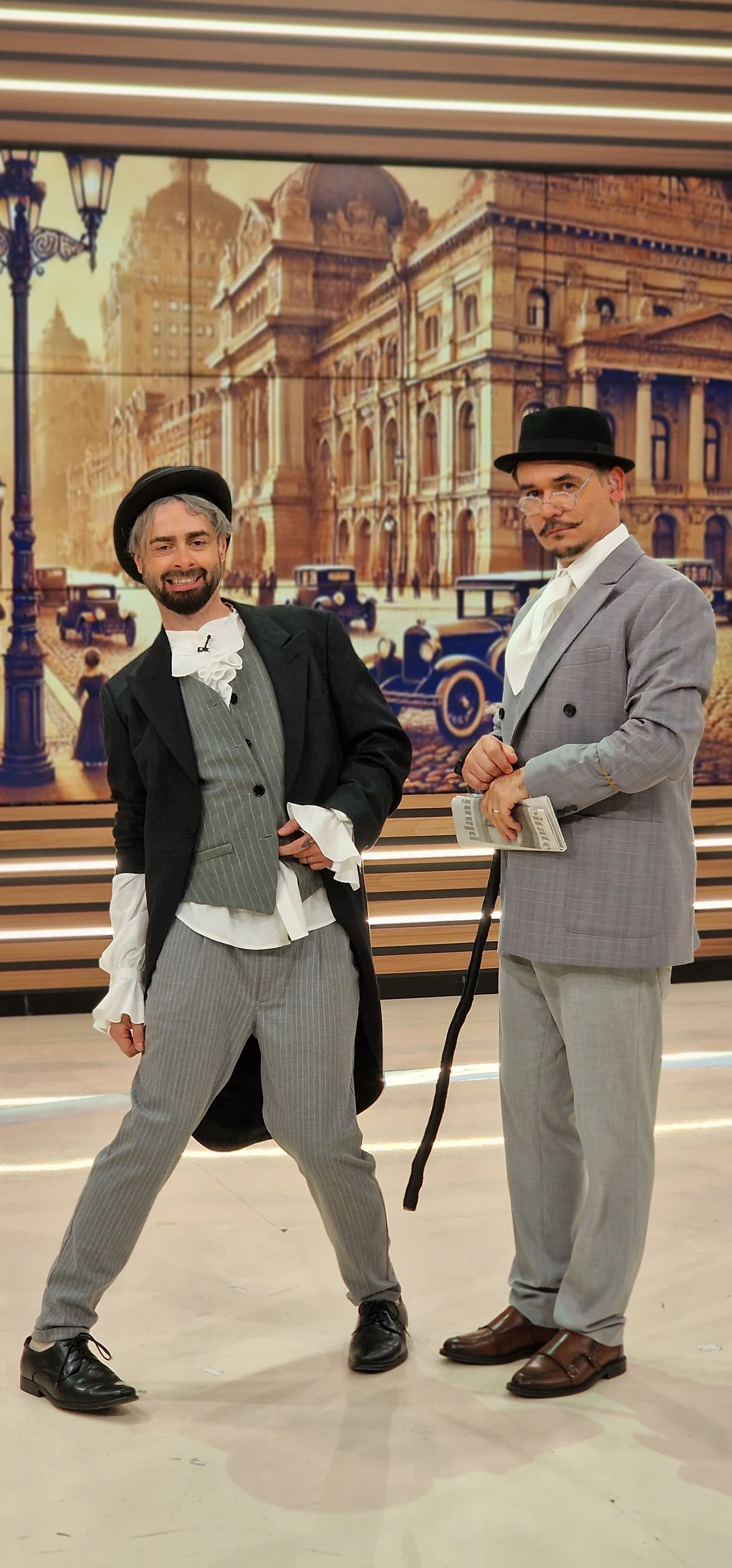 Răzvan Simion și Dani Oțil prezintă o ediție specială „Super Neatza” duminică, de alegeri. Când va fi difuzată emisiunea la Antena 1
