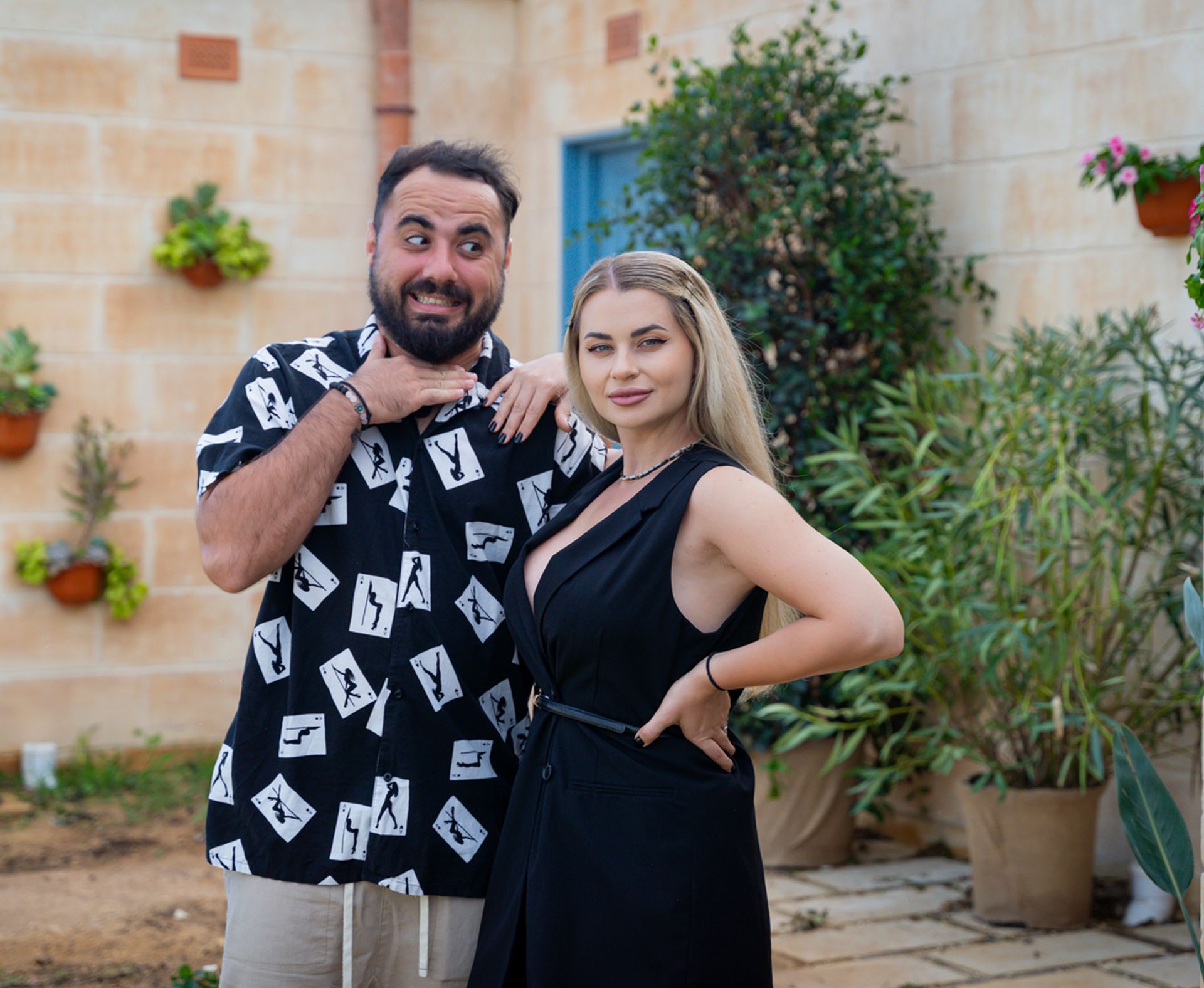 Totul despre povestea de dragoste dintre Emi de la „Noaptea târziu” și Mădălina. Participă la Power Couple: „Ea e ca picătura chinezească atunci când se enervează”