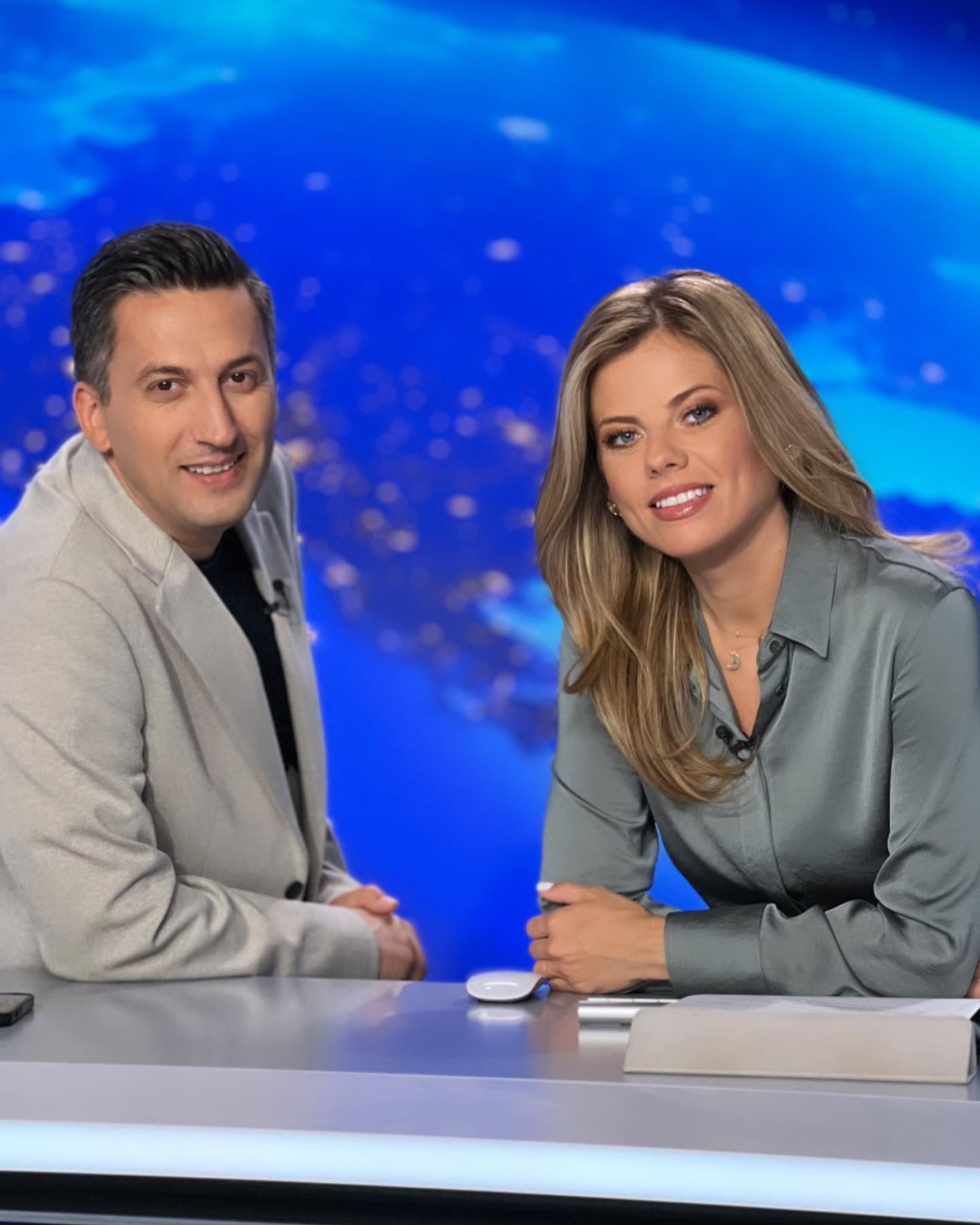 Roxana Hulpe revine la Știrile Pro TV după ce a născut. Cine va avea grijă de fetița ei: „S-a schimbat și ritmul odată cu sosirea ei”