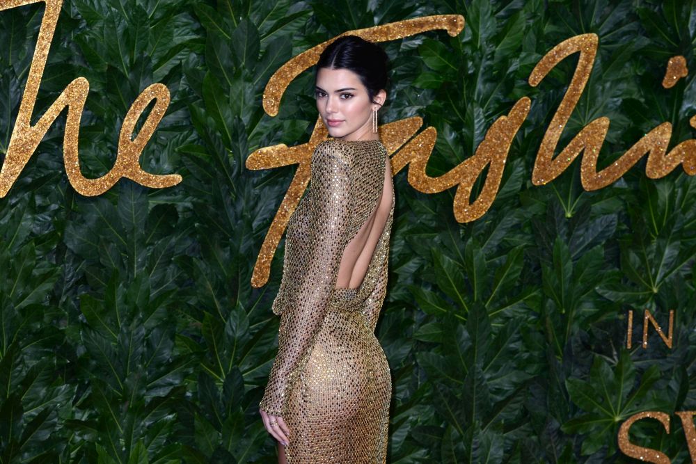 GALERIE FOTO/ Kendall Jenner a lăsat totul la vedere! Care au fost cele mai tari apariții de la British Fashion Awards 2018
