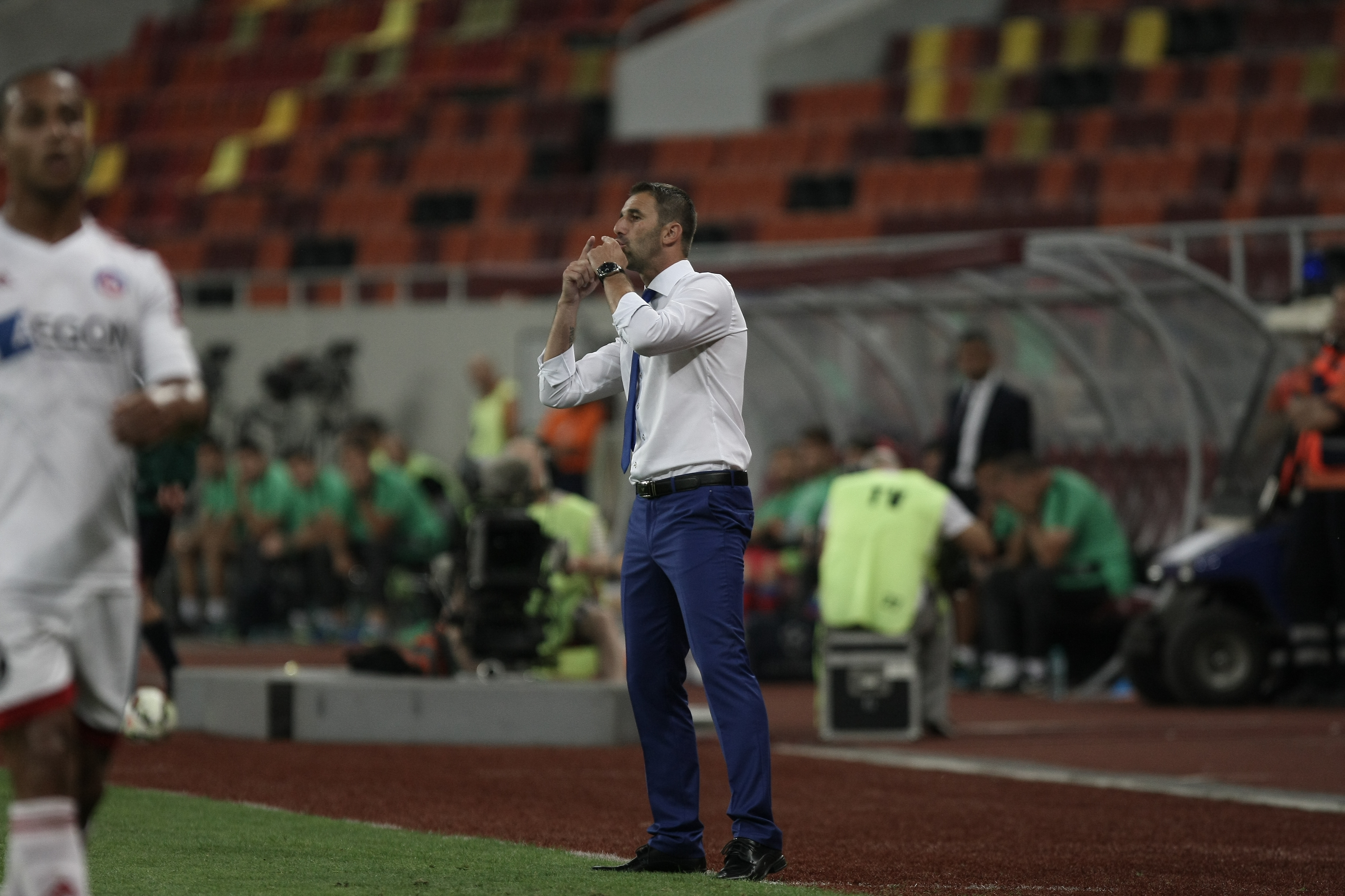 Liga Campionilor, turul II preliminar: Steaua - Trencin 2-3!!!! TrenCHIN!!!! Calificare jenantă a campioanei României! Mai întâi, Jairo l-a făcut franjuri la Papp, apoi Muniru și Tade au echilibrat situația pe tabelă. Pe final, Wesley i-a apropiat pe slovaci la un gol de calificare, iar Bero a avut șansa unui 4-2 halucinant! Rădoi continuă seria execuțiilor! După Tamaș, Țucudean și Luchin, l-a dat afară și pe Iancu / LIVE BLOG&GALERIE FOTO