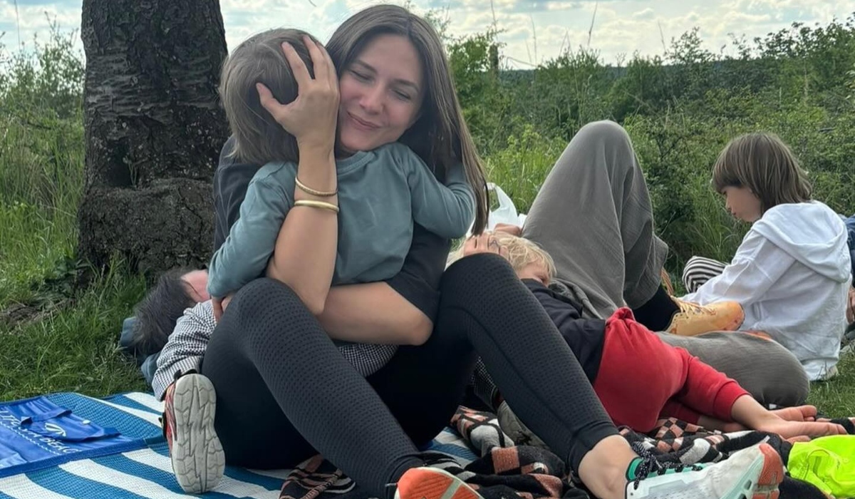 Bilețelul pe care Adela Popescu l-a primit din partea fiului său. Alexandru a emoționat-o până la lacrimi