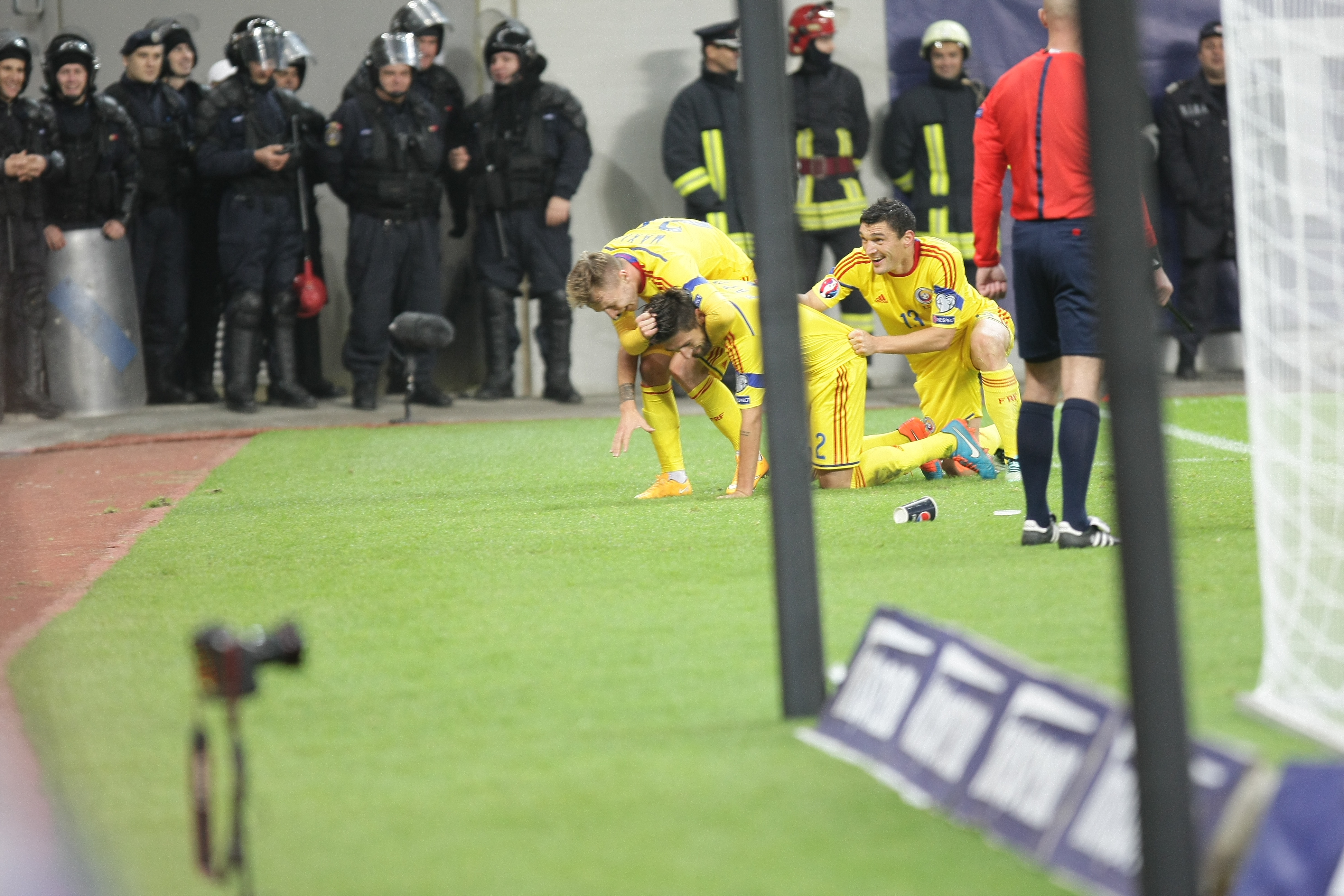 VIDEO&GALERIE FOTO / România - Irlanda de Nord 2-0. Habemus Papp