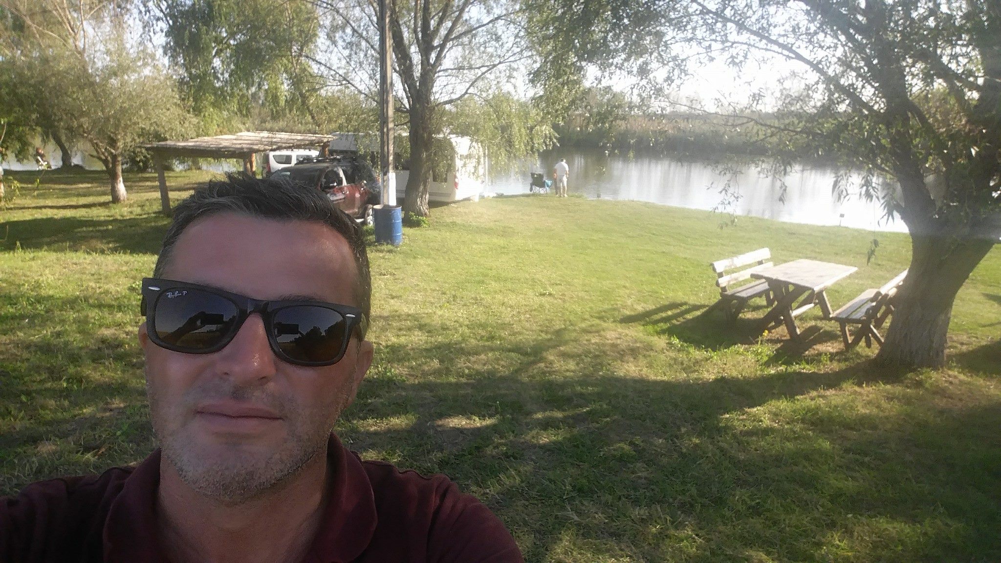 Vacanța cu rulota, “aroganța” hippy a vedetelor. Tot mai multe celebrități își fac concediul în “casa pe roți”