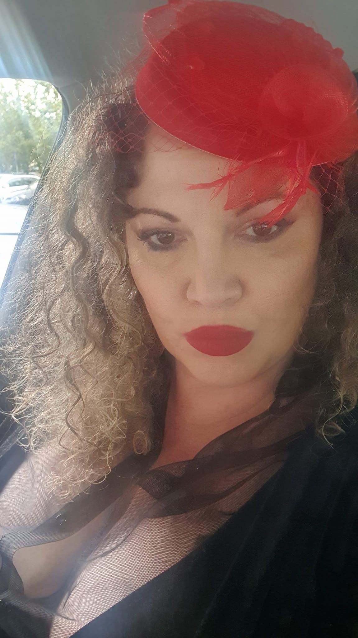 Oana Lis, dezvăluiri neștiute despre viața sa la „40 de întrebări cu Denise Rifai”: „Unii oameni mă văd hidoasă, mă văd urâtă, mă văd balenă”