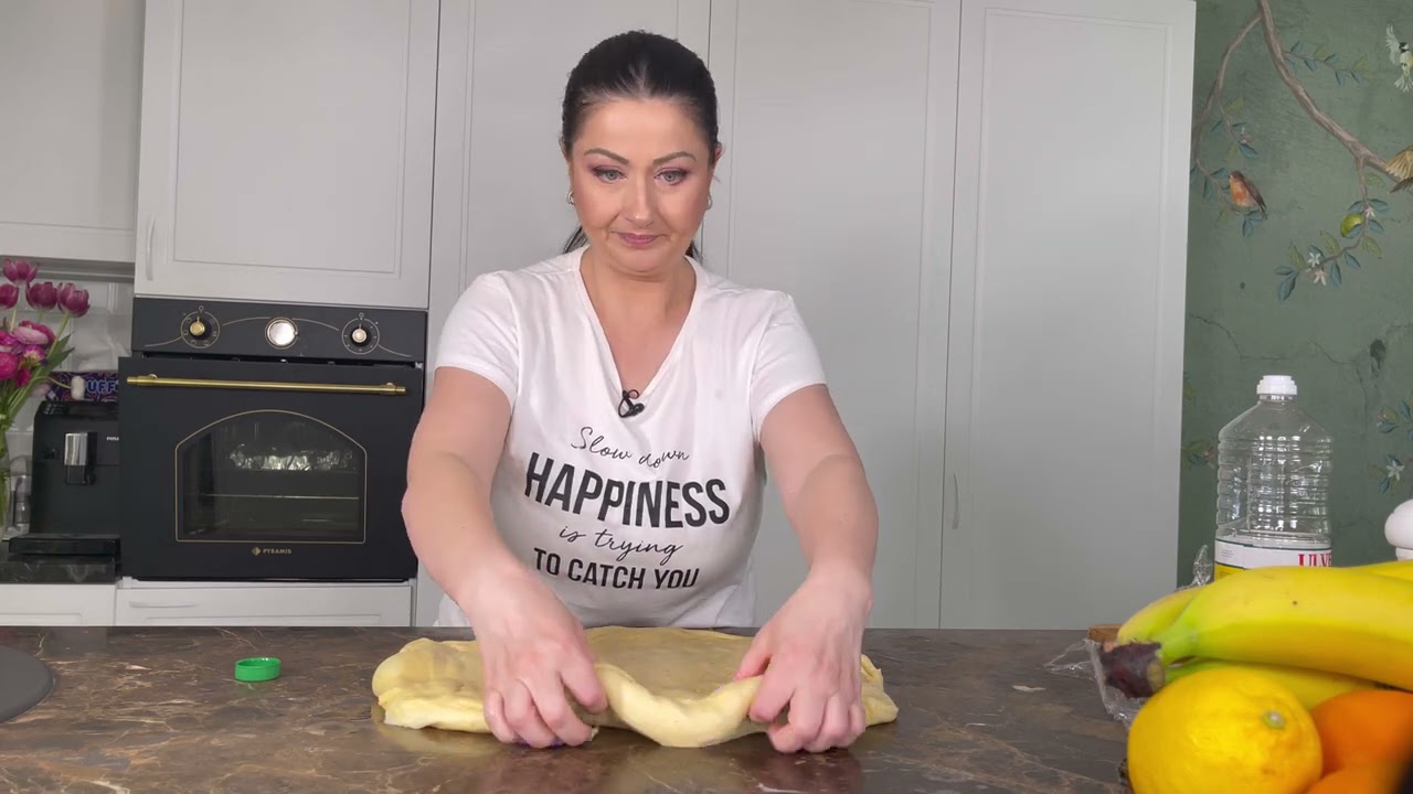 Cât costă borcanul de zacuscă făcută de Gabriela Cristea în casă. Vedeta s-a lansat în afaceri. „Vreau să vă arăt câteva produse”