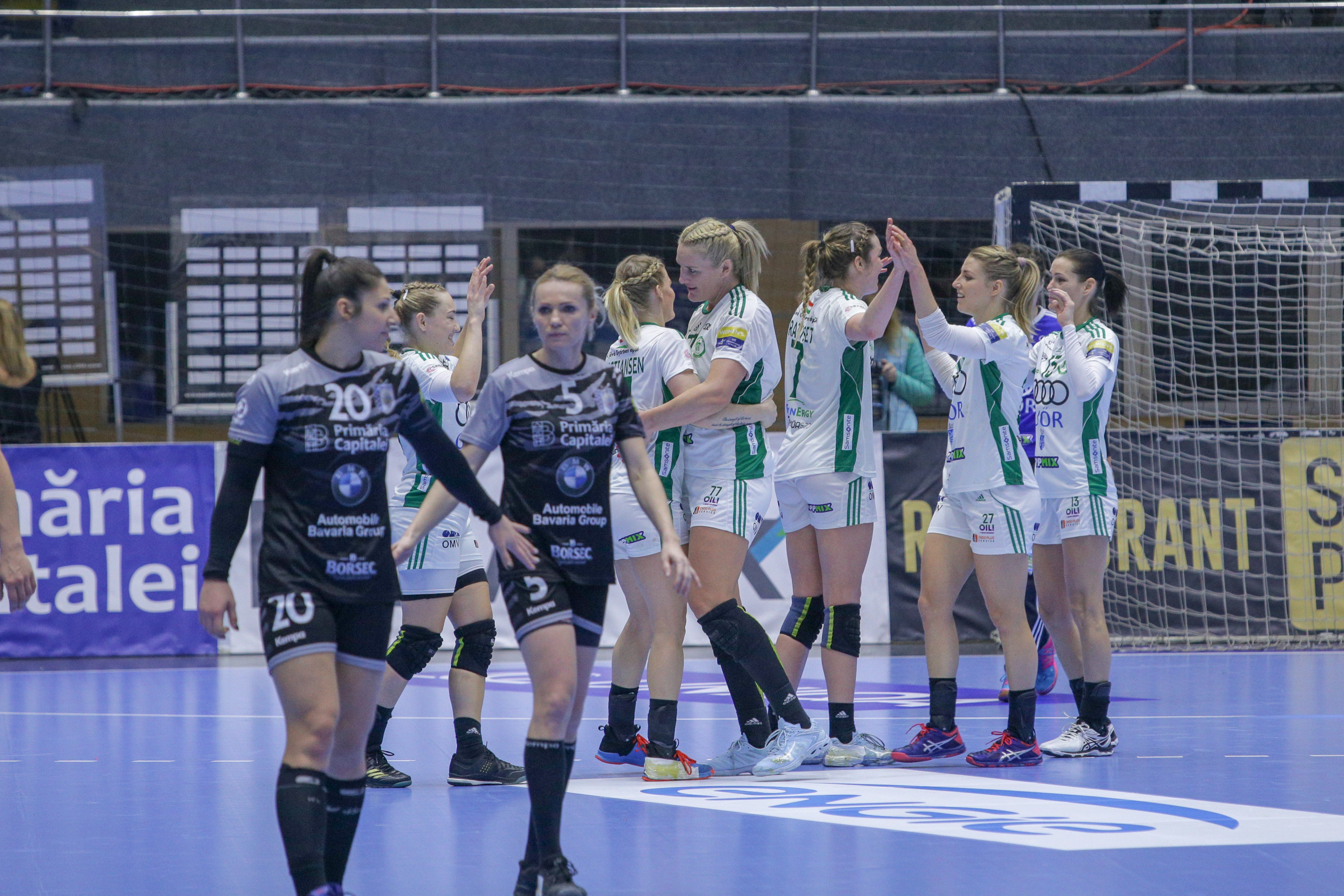 GALERIE FOTO / Cele mai spectaculoase imagini de la meciul de handbal CSM București - Gyor