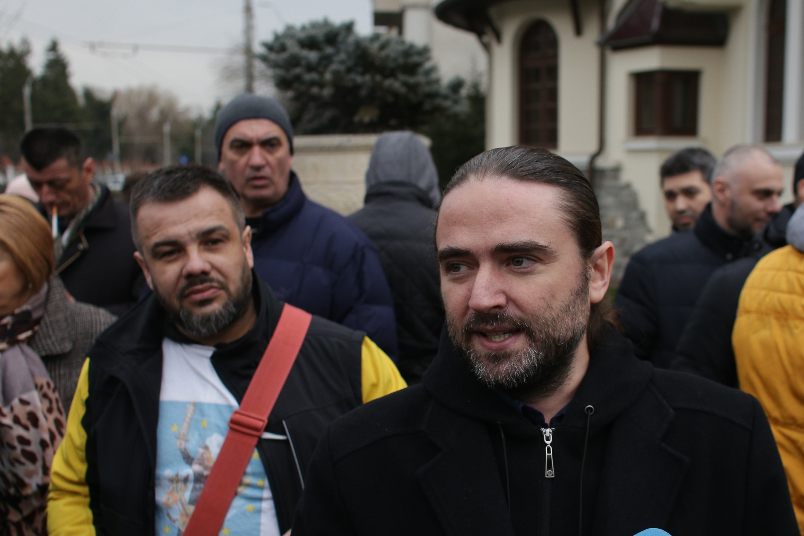 FOTO. Protest împotriva lui Iohannis la Palatul Cotroceni. Se cere anchetarea lui Kovesi