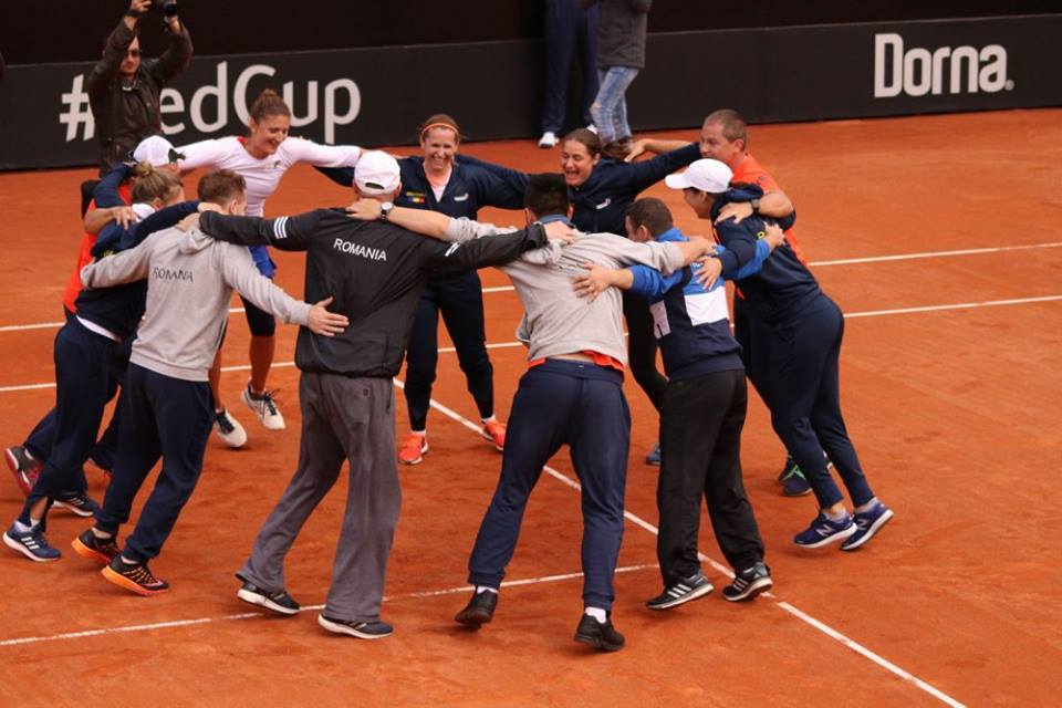 Fed Cup. România - Marea Britanie 3-2. Am rămas în Grupa Mondială II. După scandalul cu Ilie Năstase, plângăcioasa Konta a fost umilită de Halep: Don′t cry, Konta! | LIVEBLOG&VIDEO