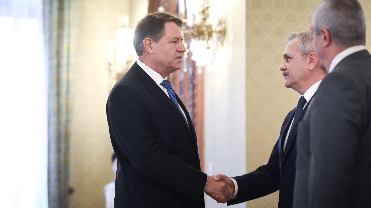 ANALIZĂ. Klaus Iohannis intră în cursa pentru al doilea mandat, în plin război cu PSD și sub amenințarea suspendării