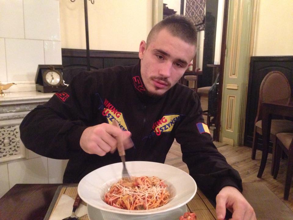 VIDEO/ Amansio Paraschiv vrea să îşi ”mănânce” adversarul la Monza: ”Îl fac spaghete”