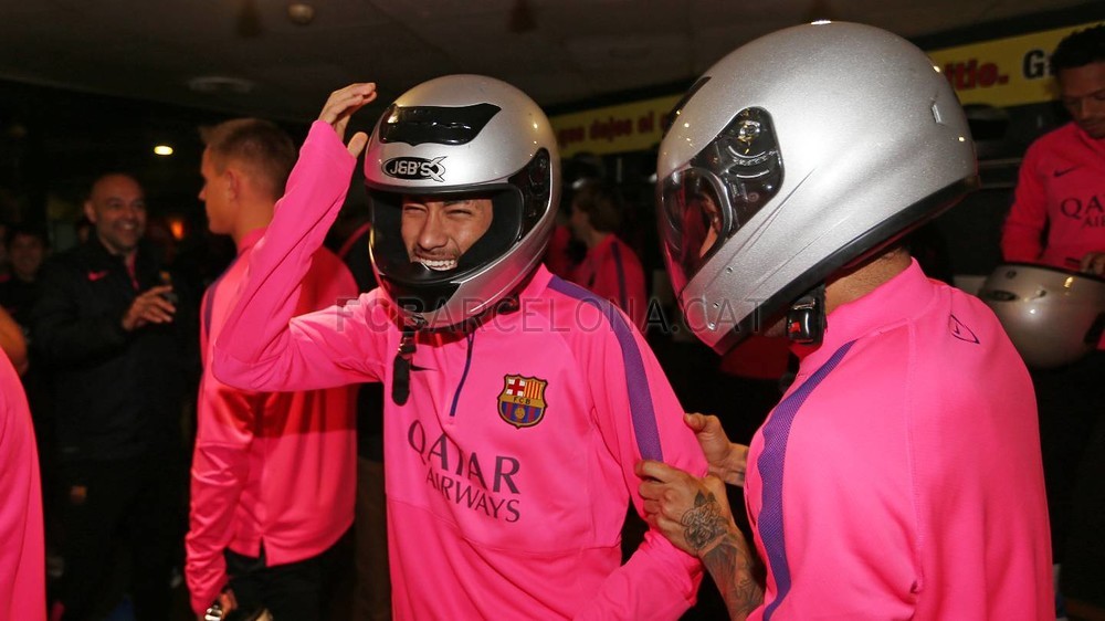 FOTO&VIDEO / "Extratereştrii" s-au distrat la karting