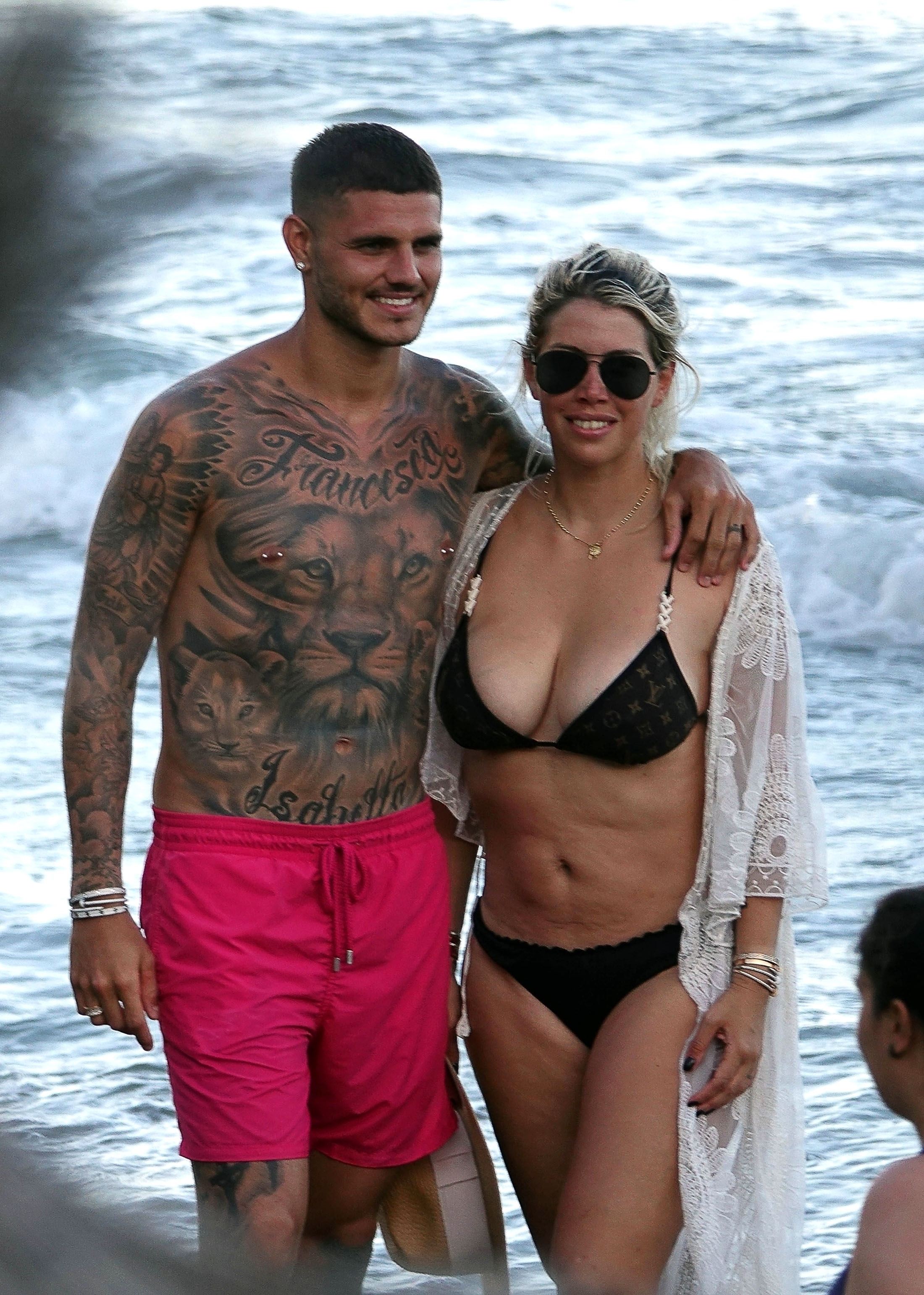 FOTO | Soția lui Mauro Icardi a trecut prin patul lui Diego Maradona: "Se auzea de parcă mutau mobila"