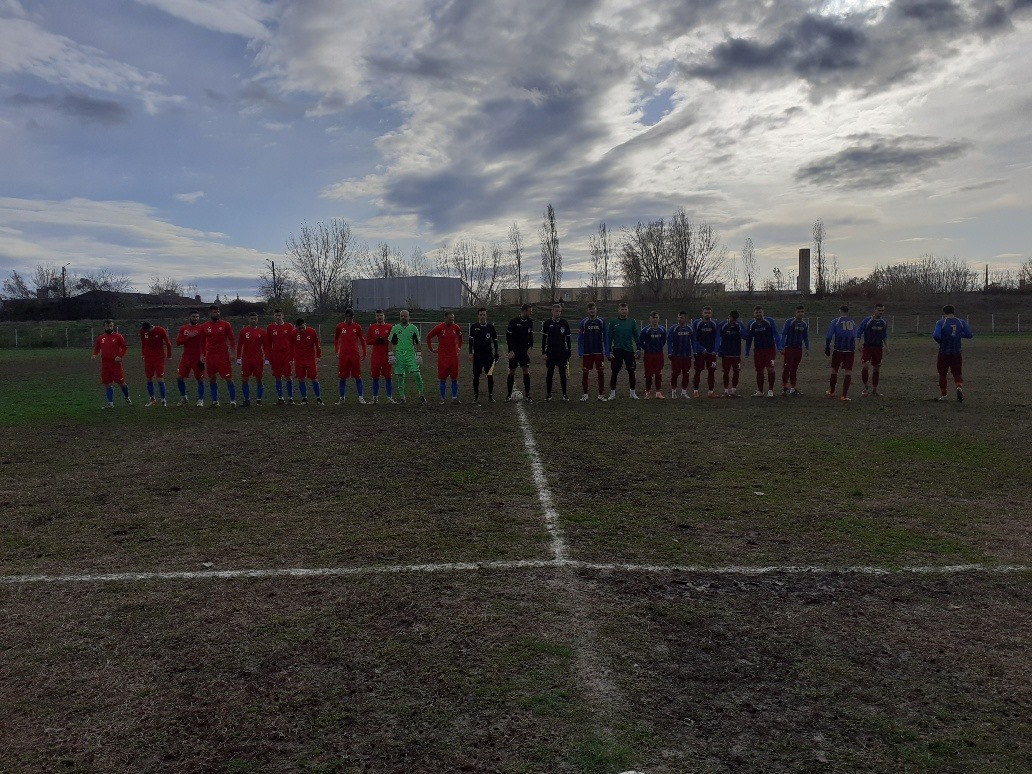 Stadionul din Calafat pe care s-a lansat Gică Popescu a ajuns o ruină! Clubul, prins la mijloc în disputele dintre primar și consilierii locali