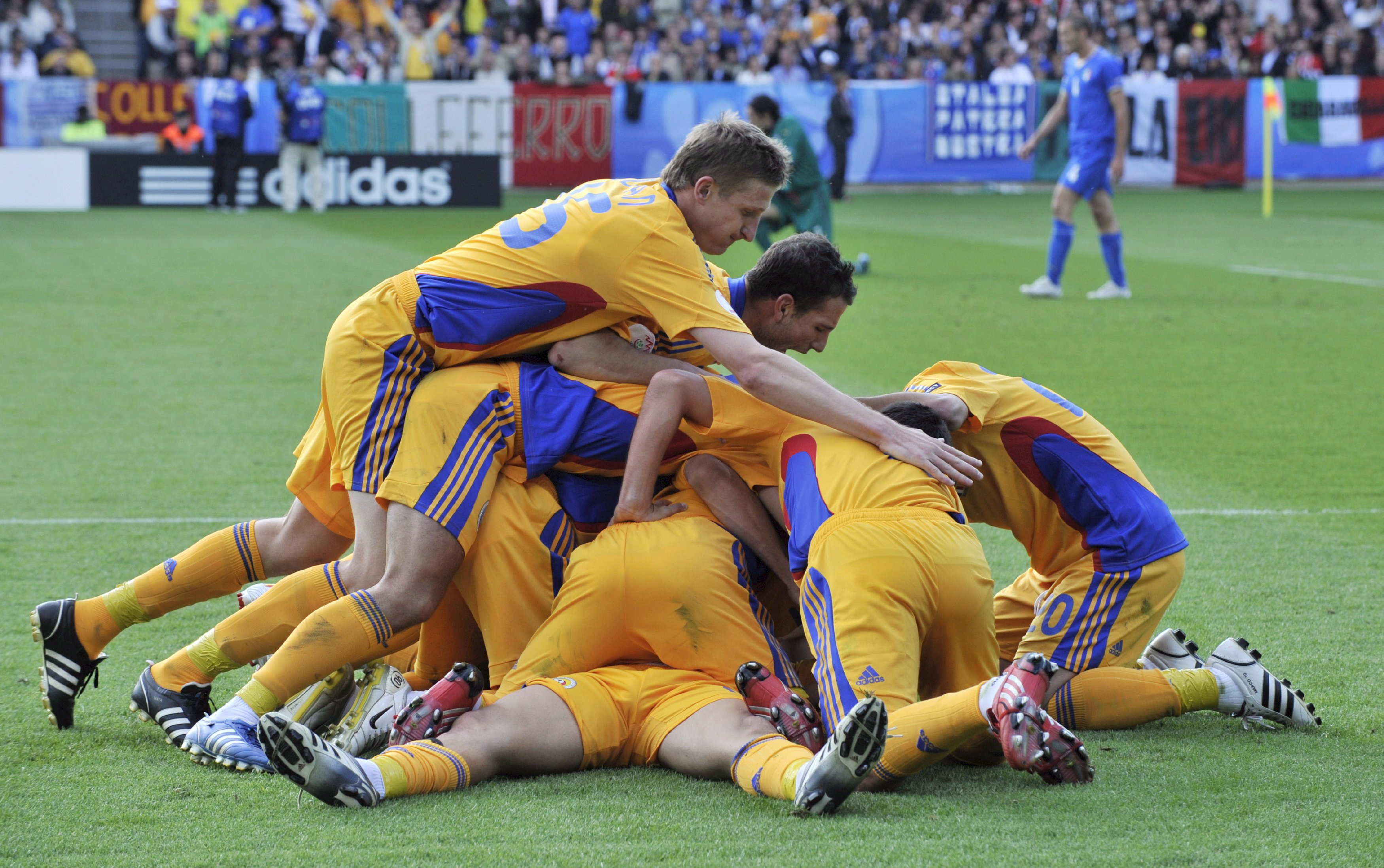 ”Liga reșapaților” pentru Euro 2016. ^Opt tricolori care au fost la Euro 2008 joacă în Liga I. Ce șanse au să prindă și turneul final din Franța
